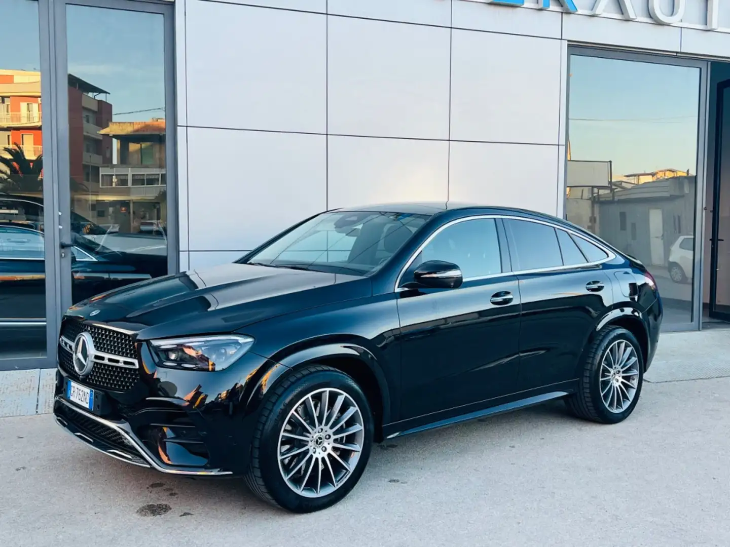 Mercedes-Benz GLE 350 Coupe de Premium possibilità noleggio noscoring Zwart - 1