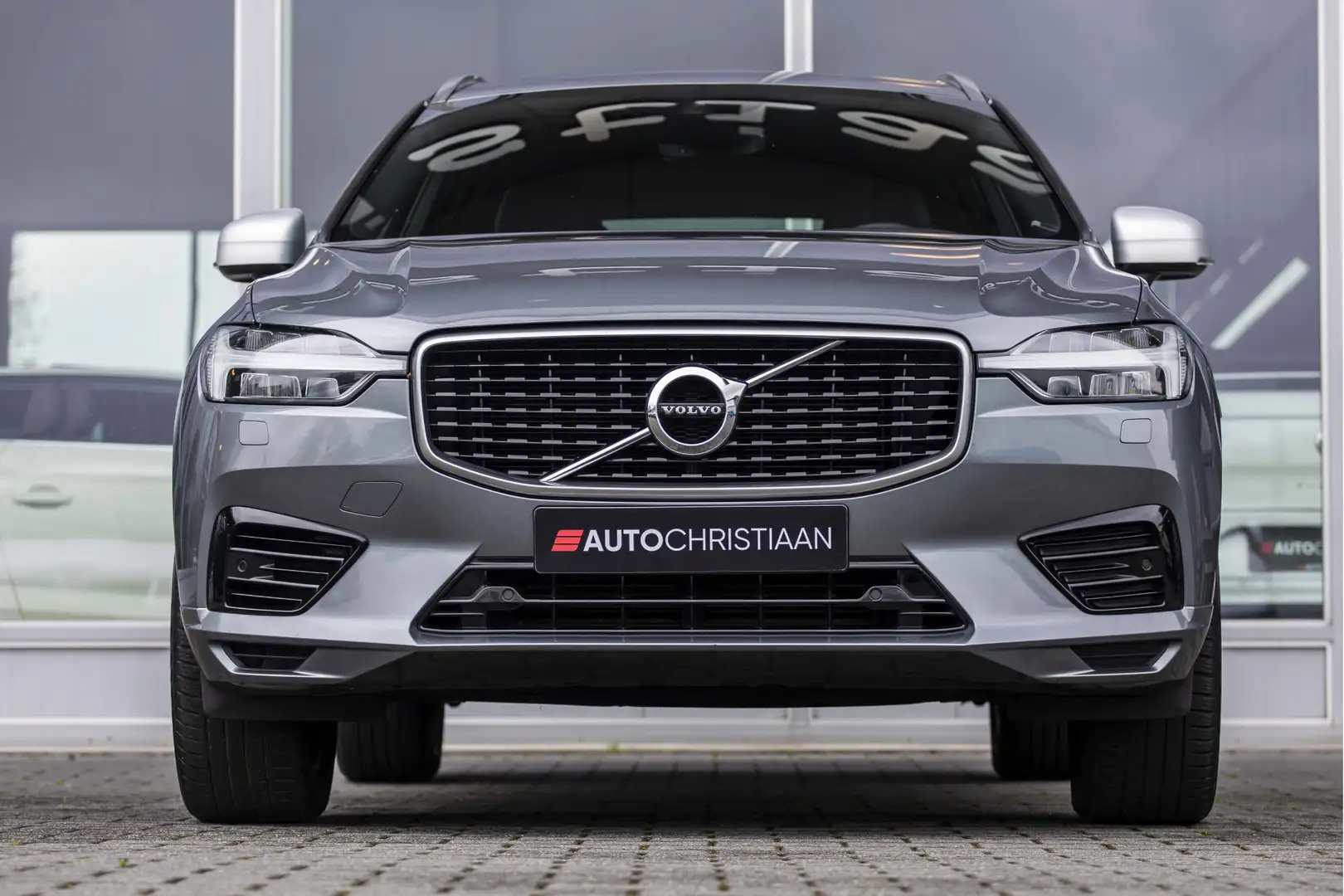 Volvo XC60 2.0 T8 Twin Engine AWD Inscription | Pano | Memory Gris - 2