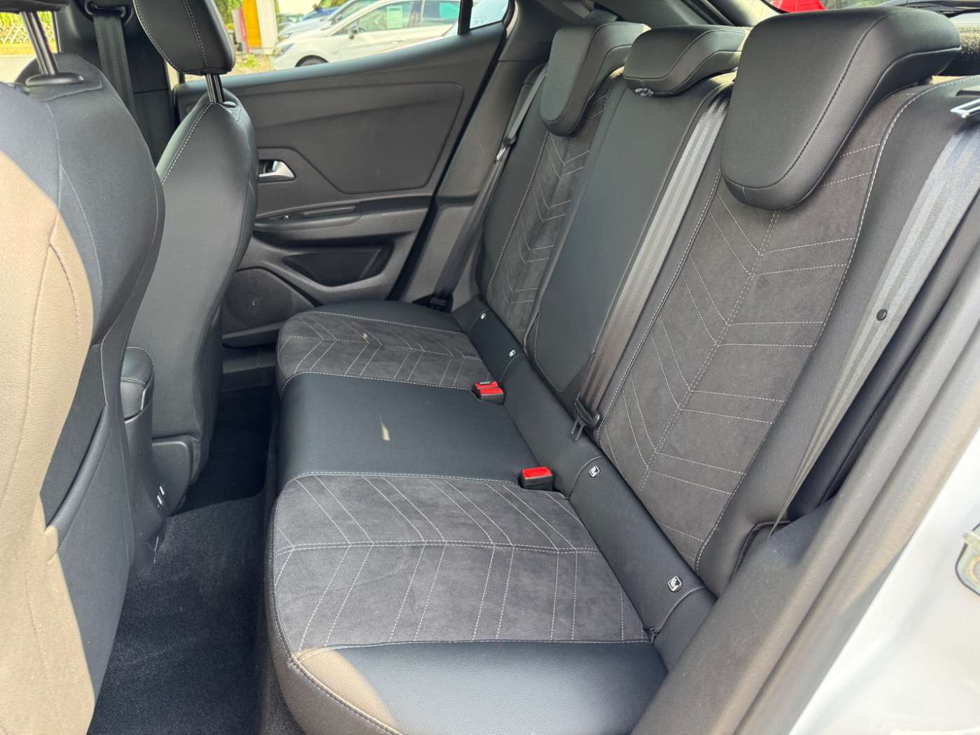 Opel Mokka E