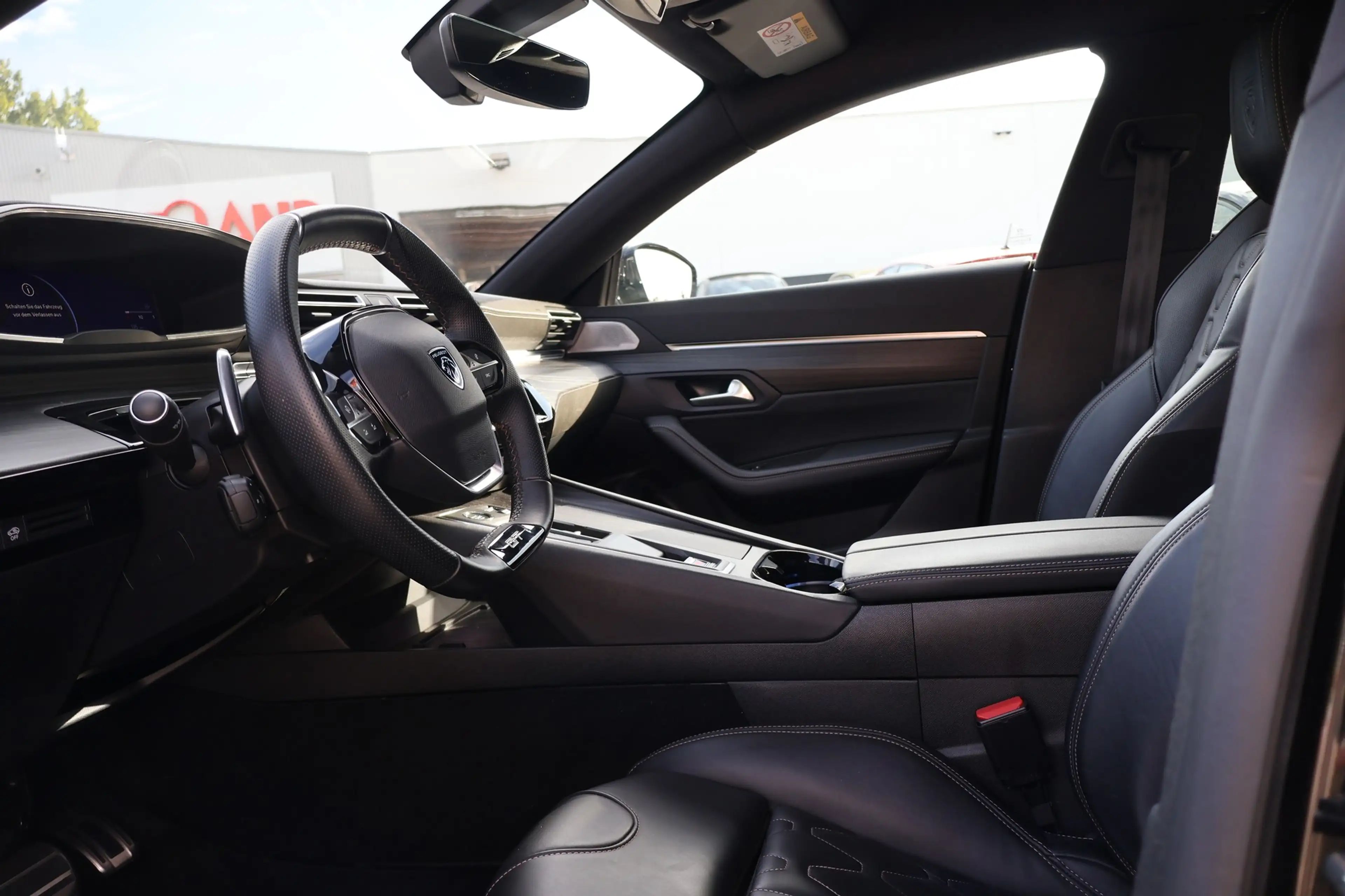 Peugeot 508 SW 1.2 12V e-THP GT Navi Totwinkel LED Leder — photo 12