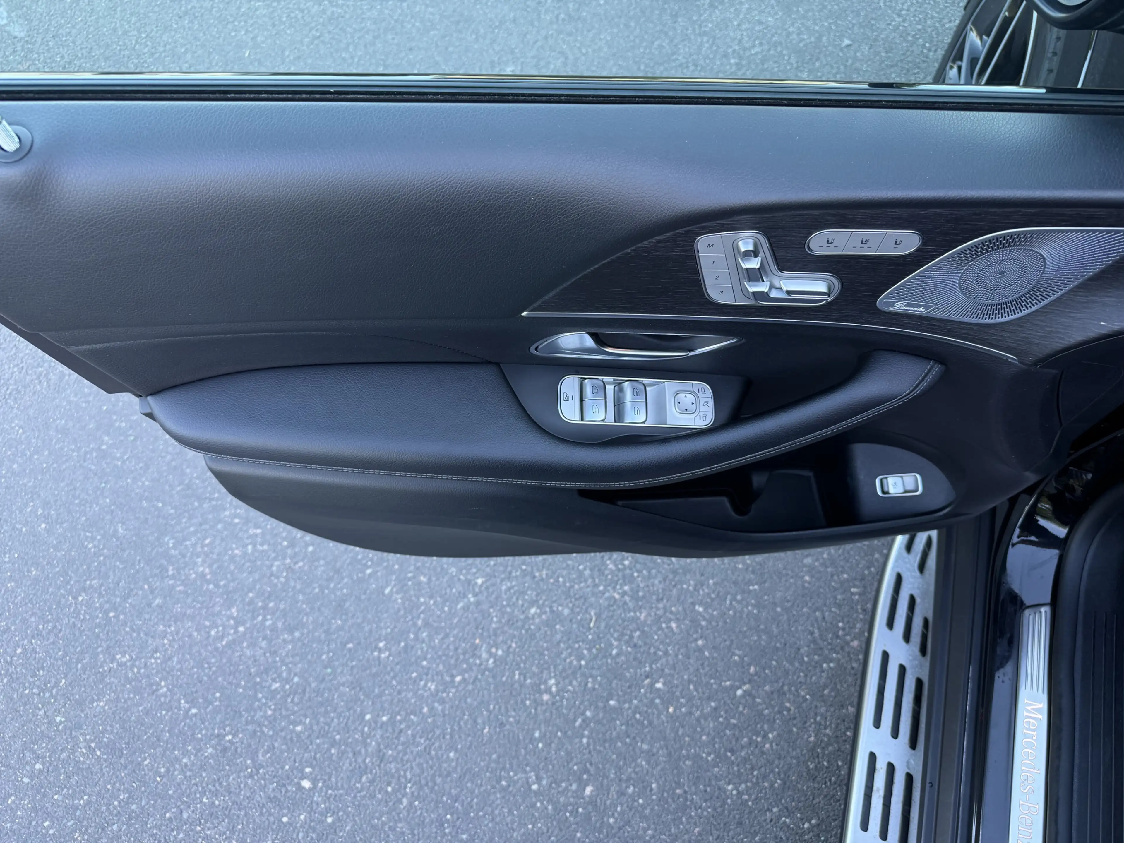 Mercedes-Benz GLE 400 AMG+SITZKLIMA+MASSAGESITZE+PANO+AHK+VOLL — photo 10