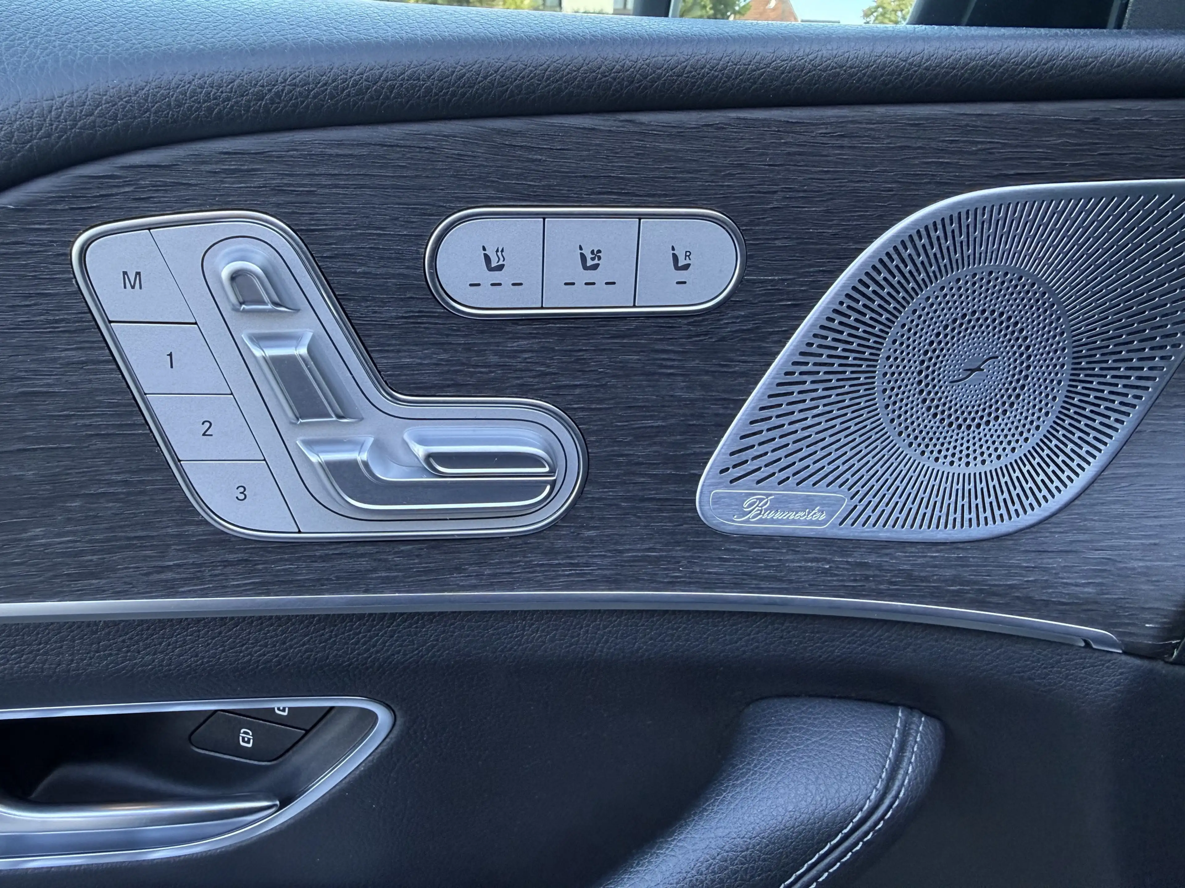 Mercedes-Benz GLE 400 AMG+SITZKLIMA+MASSAGESITZE+PANO+AHK+VOLL — photo 11