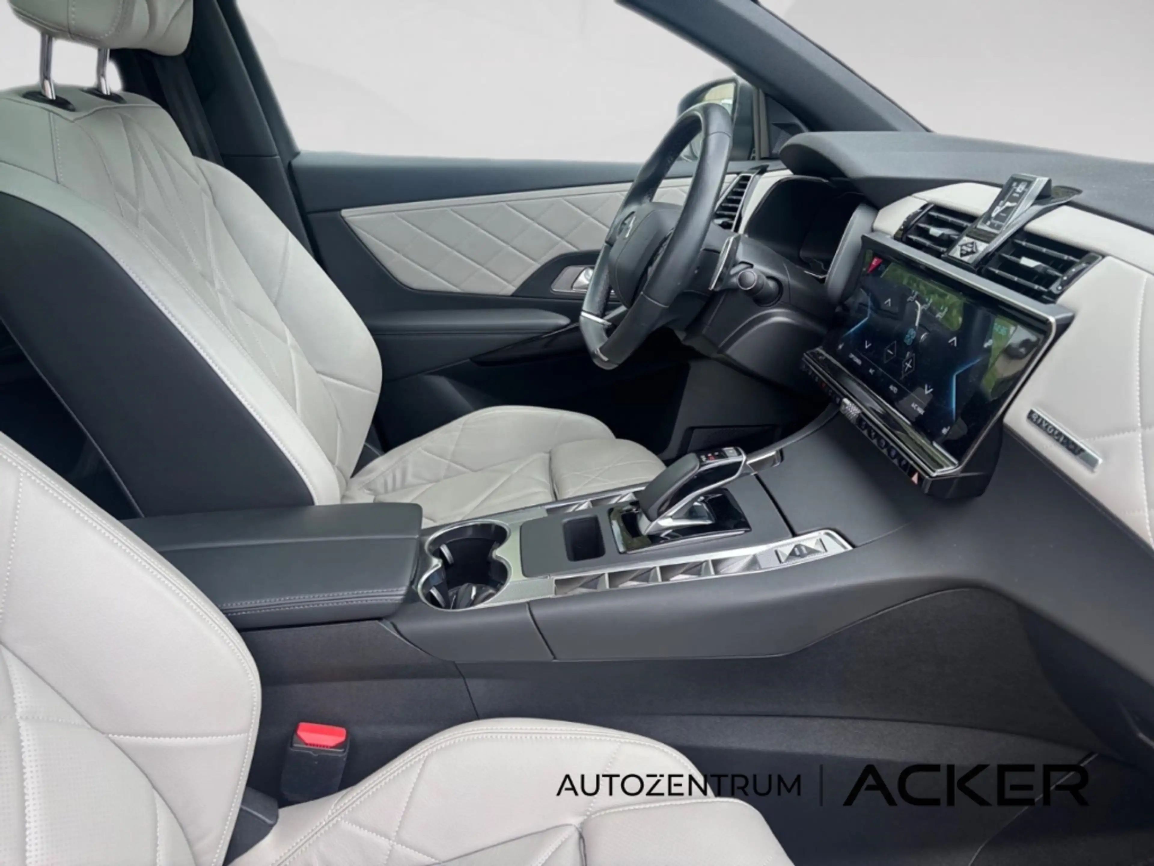 DS Automobiles DS 7 E-Tense PHEV 225 Rivoli 4x2 ACC/PSD/LED — photo 12