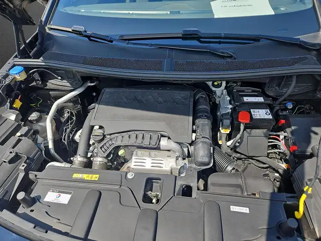 Peugeot 5008 view 8