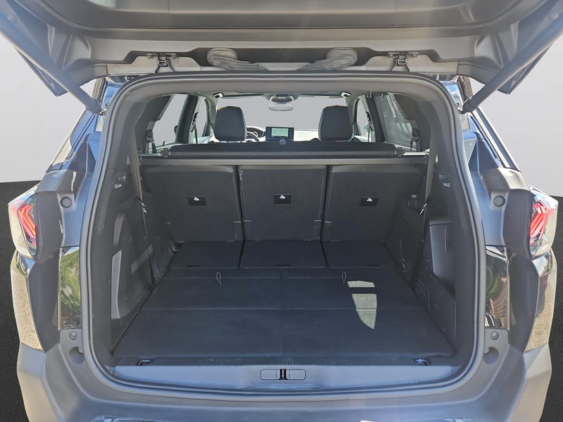 Peugeot 5008 GT PureTech 130 EAT8 — photo 8