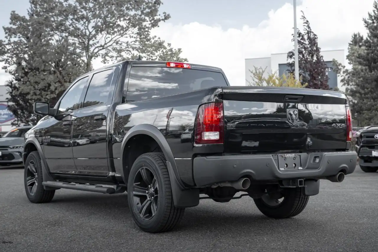 RAM 1500 снимка RAM 1500