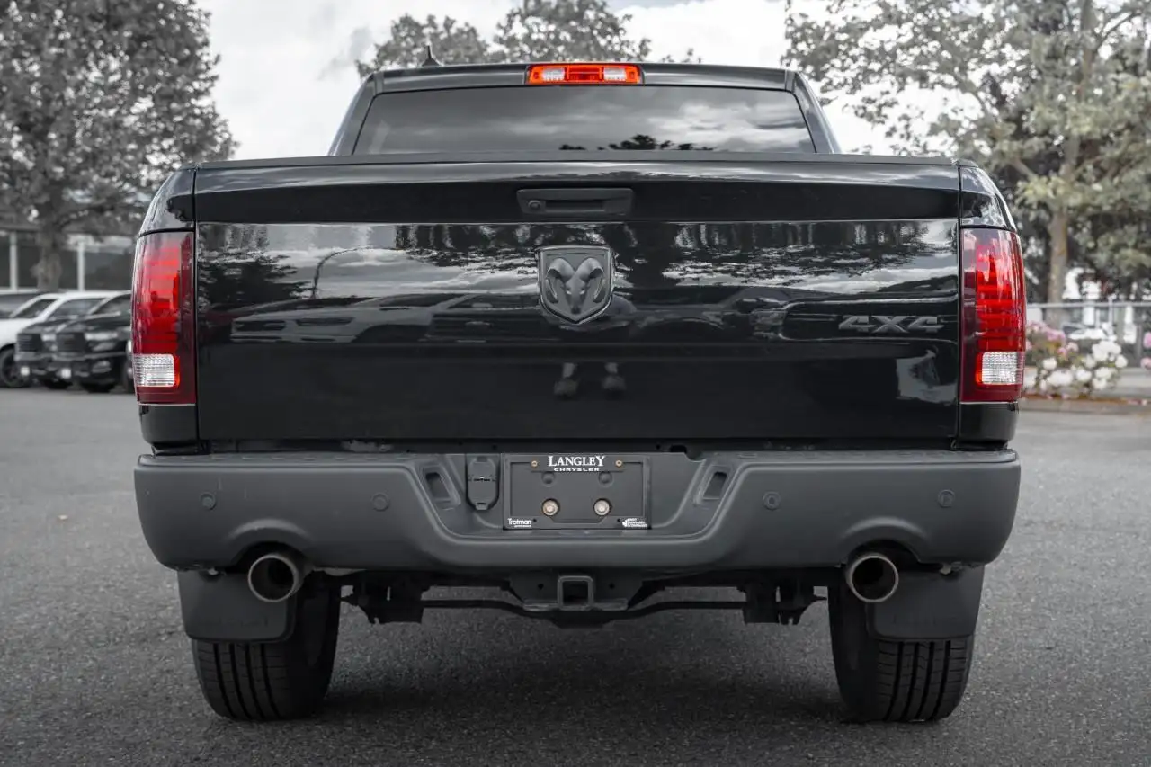 RAM 1500 снимка RAM 1500