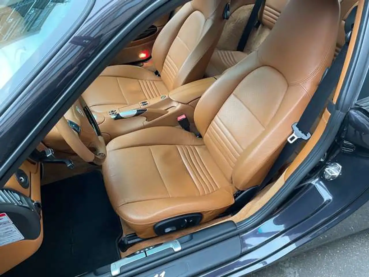 Porsche 996 911 Carrera 4 Millennium, foto 10