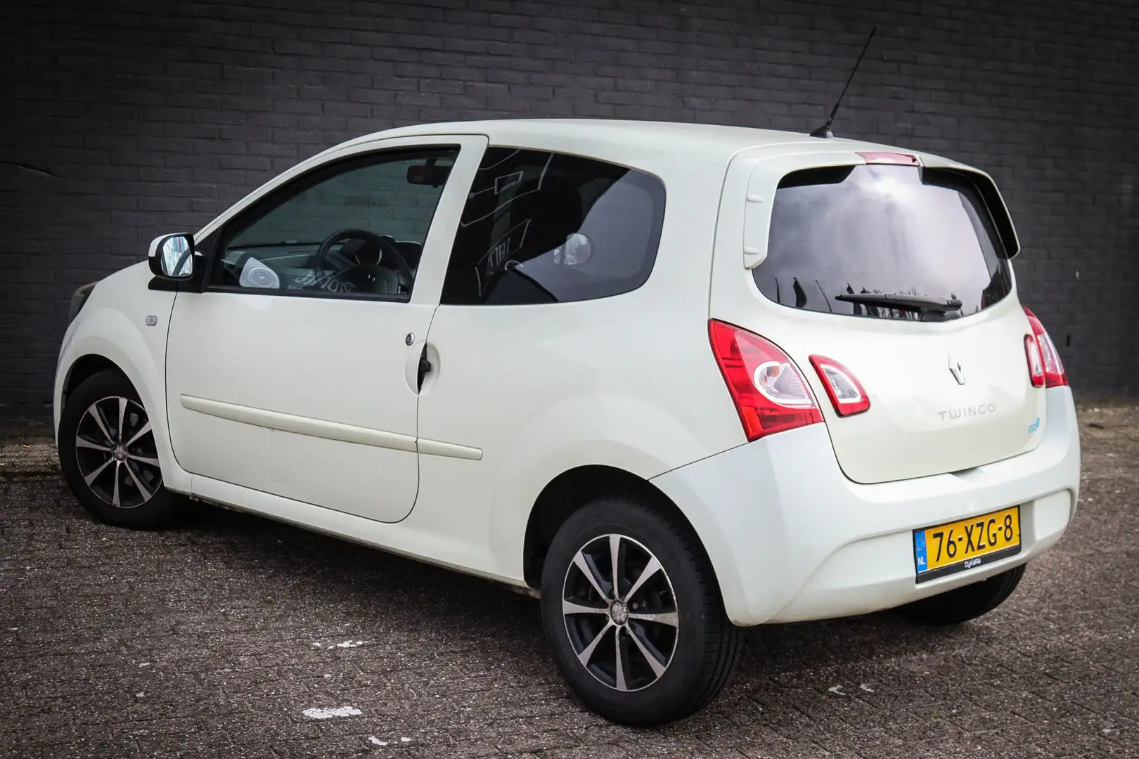 Renault Twingo 1.2 16V Collection Net binnen - Nu al te bezichtig Gelb - 2