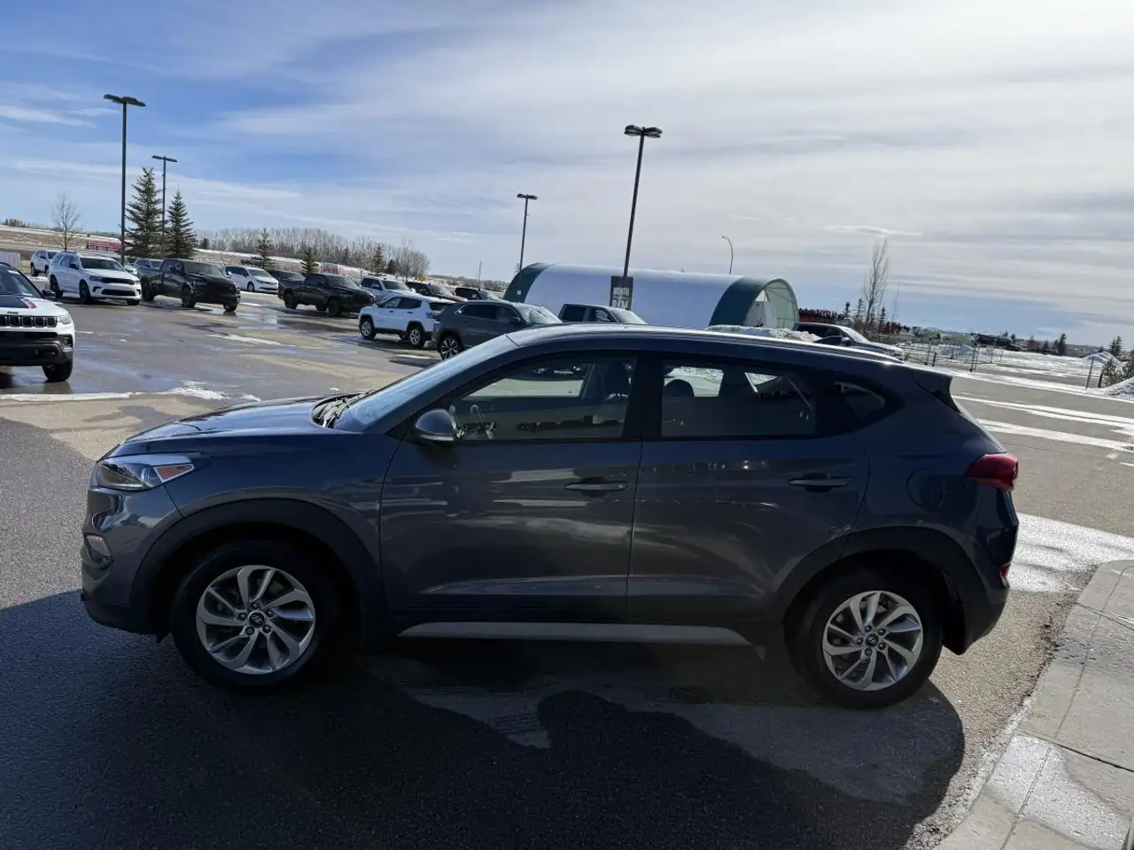 Hyundai TUCSON снимка Hyundai TUCSON