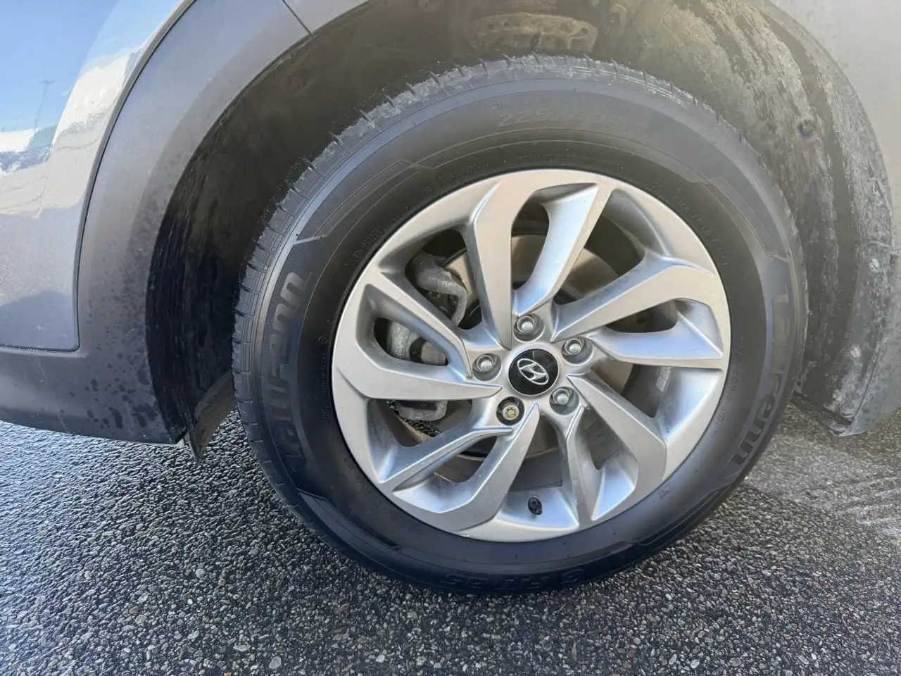 Hyundai TUCSON снимка Hyundai TUCSON