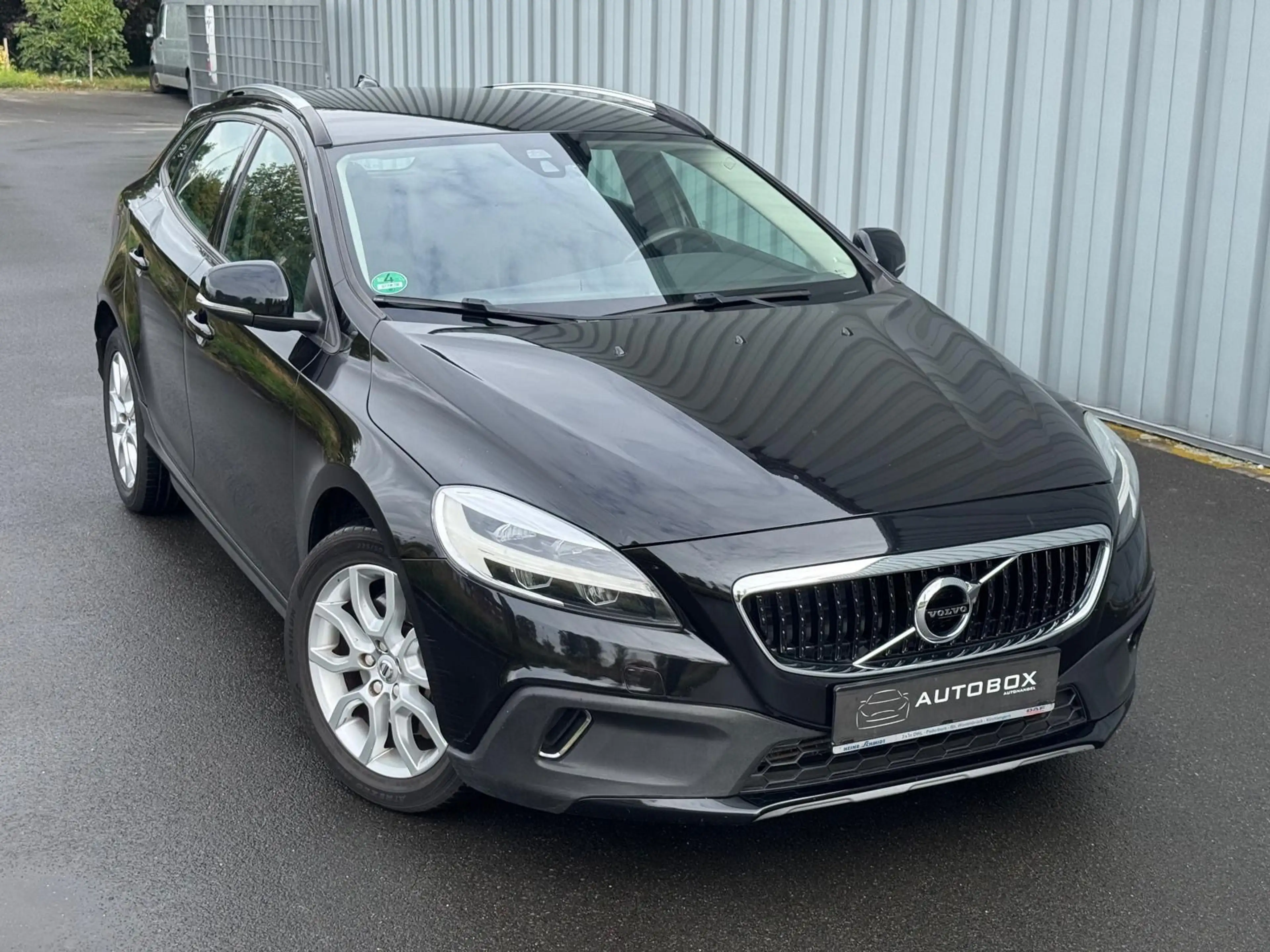 Volvo V40 Cross Country Momentum*AUT*NAVI