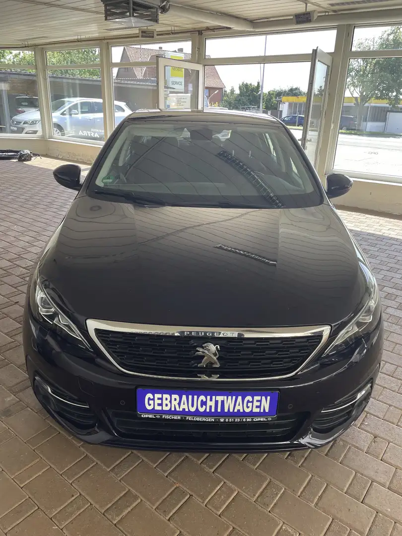 Peugeot 308 Active - 1