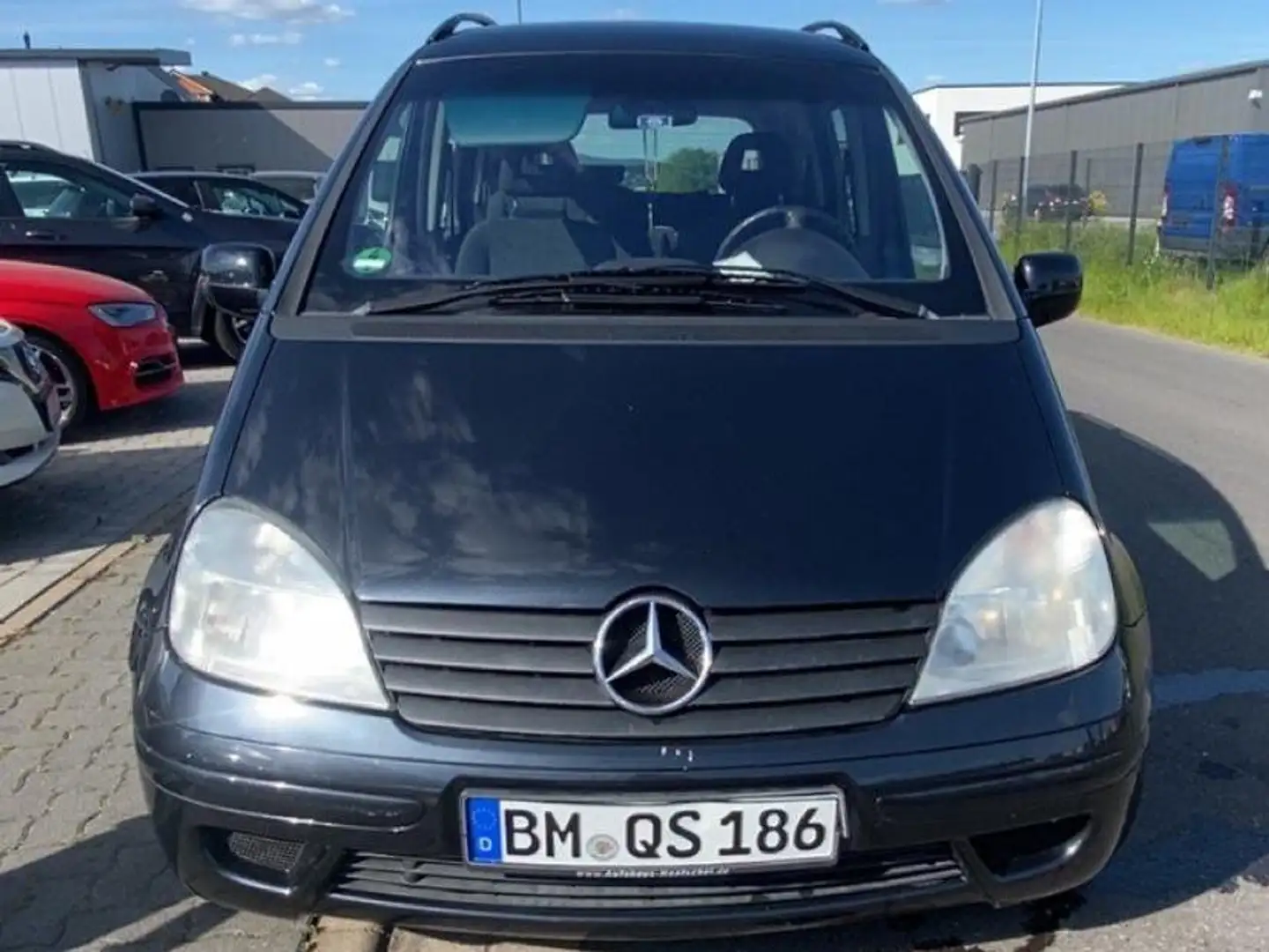 Mercedes-Benz Vaneo Vaneo 1.9 Family Schwarz - 1