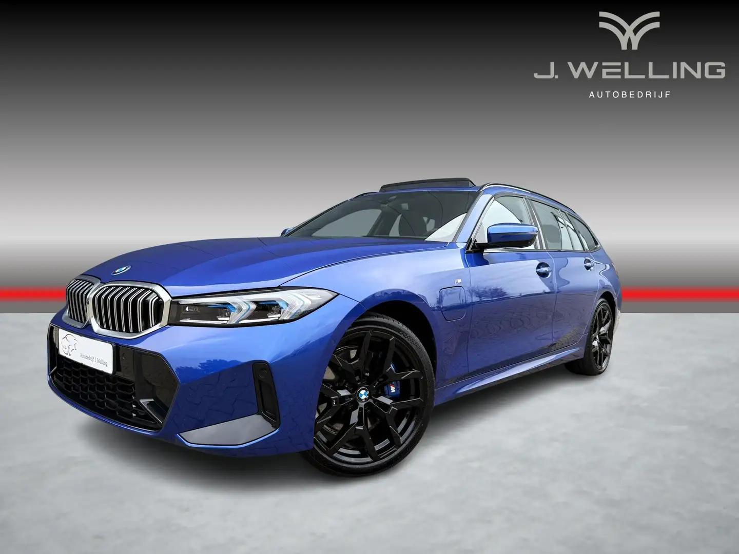 BMW 330 3-serie Touring 330e xDrive M-sport pano tr.hk H&K Blau - 1