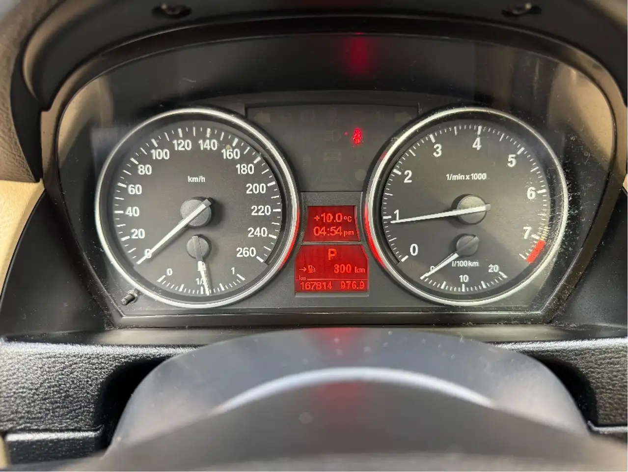 BMW X1 снимка BMW X1