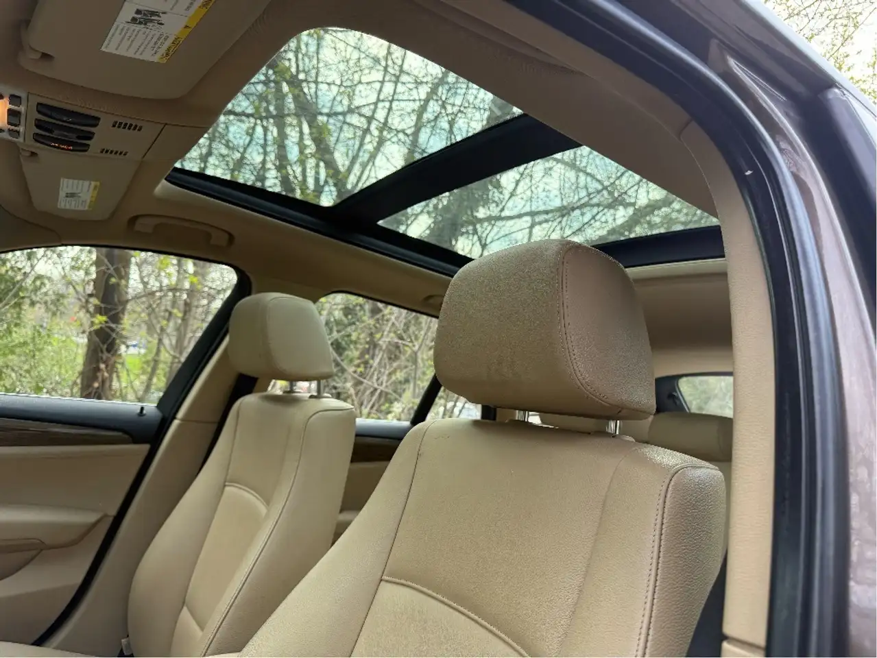 BMW X1 снимка BMW X1