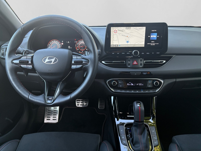 Hyundai i30 1.5 T-GDI DCT N Line SHZ|TEMP|DISTR|KAM|KEYL — photo 11