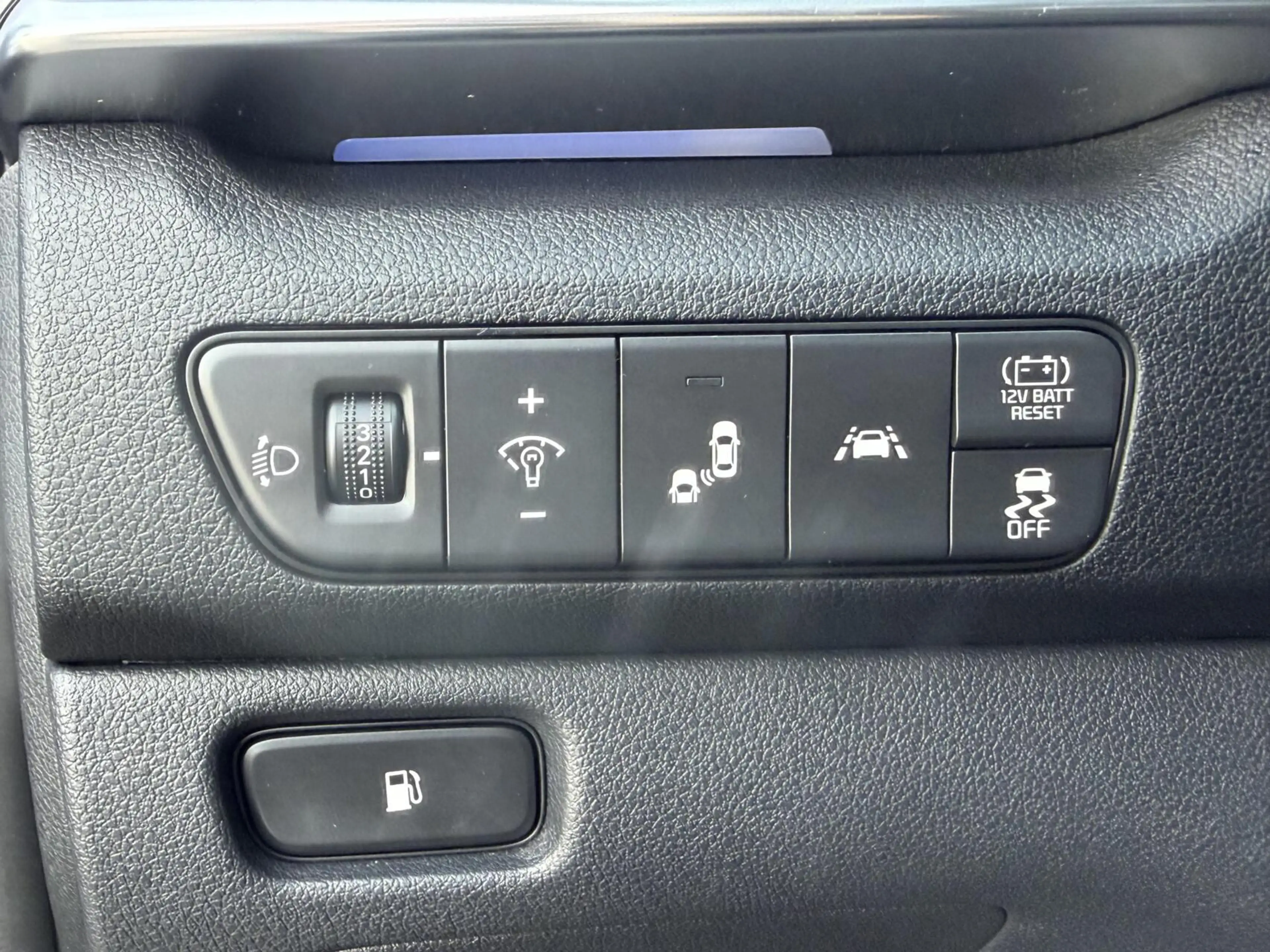 Kia Niro 1.6 GDi Hybrid DynamicPlusLine Leder LED PDC 2021 — photo 27