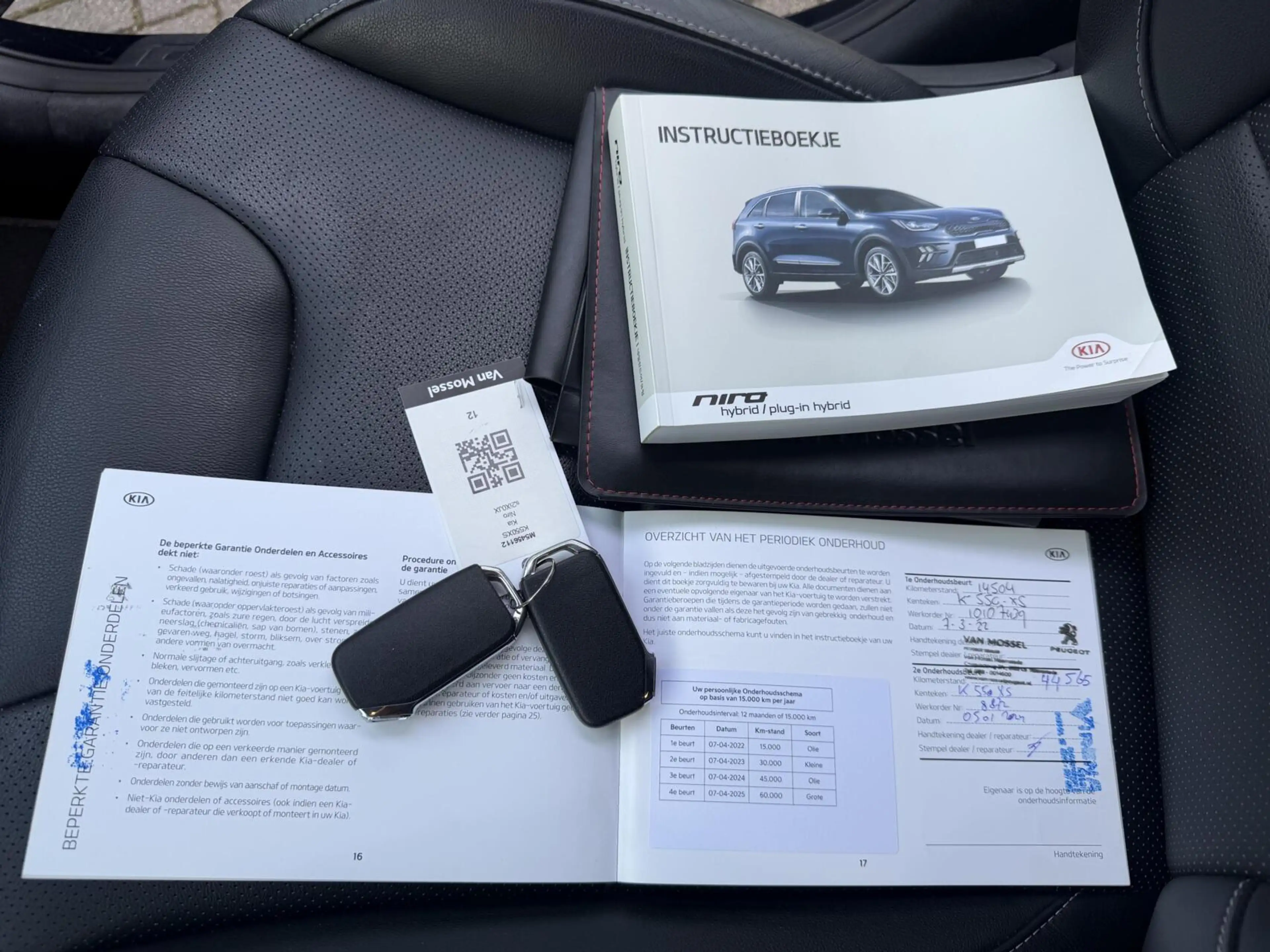 Kia Niro 1.6 GDi Hybrid DynamicPlusLine Leder LED PDC 2021 — photo 35