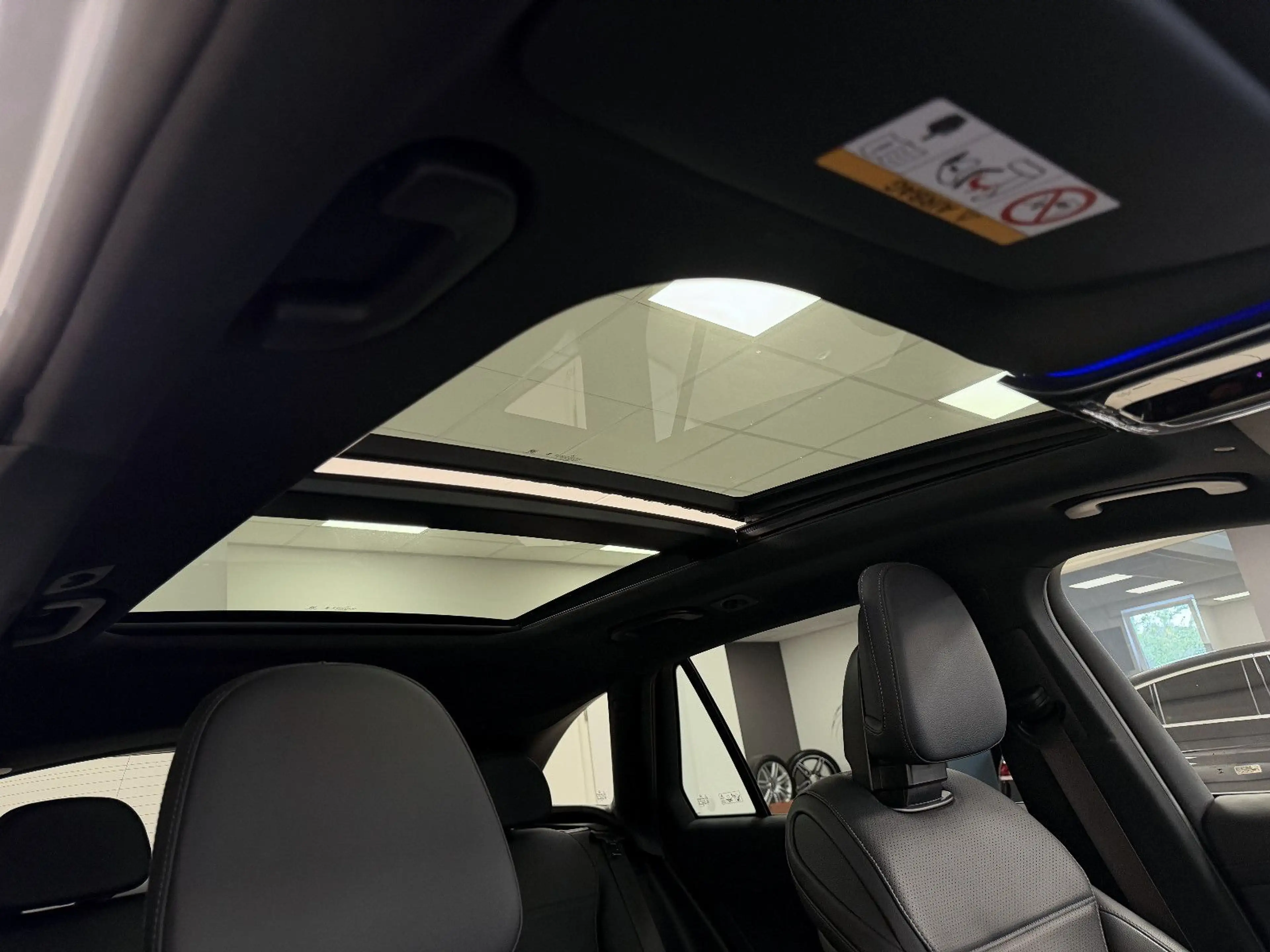 Mercedes-Benz GLC 450 d 4M *AMG*Night*PanSD*AHK*ACC*HUD*StdHzg — photo 8