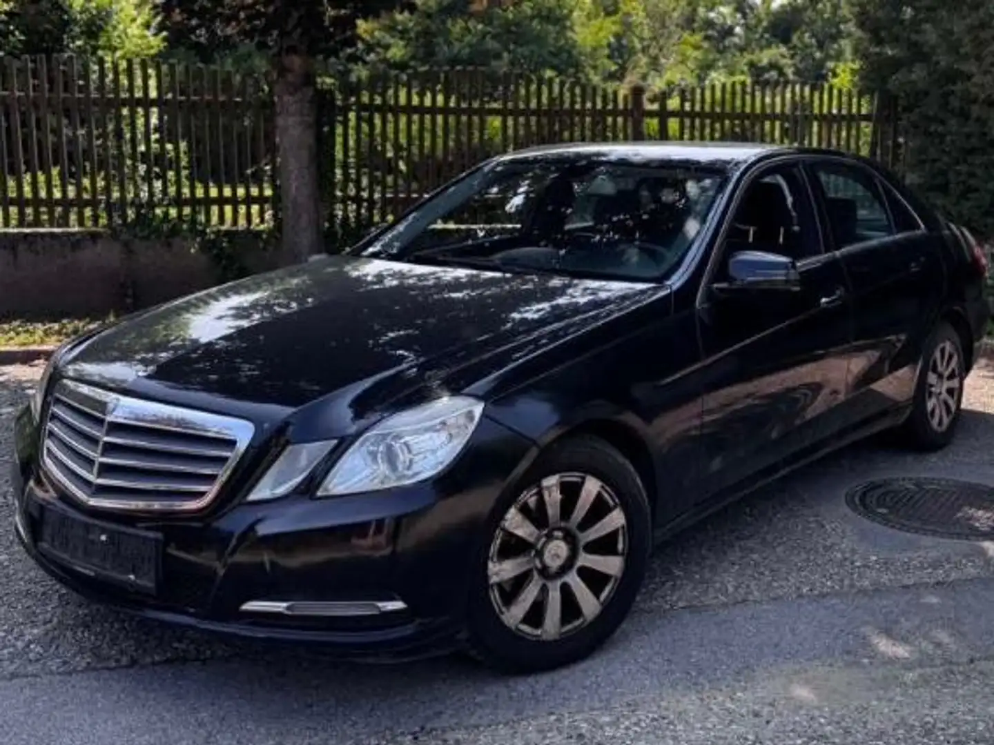 Mercedes-Benz E 200 E 200 BlueEfficiency CDI Aut. - 1
