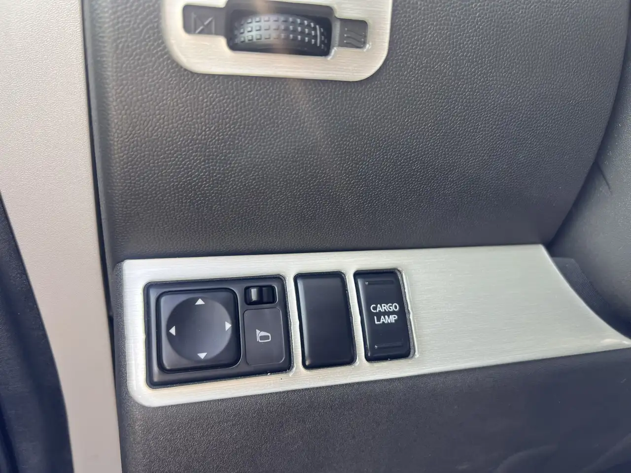 Nissan Frontier снимка Nissan Frontier