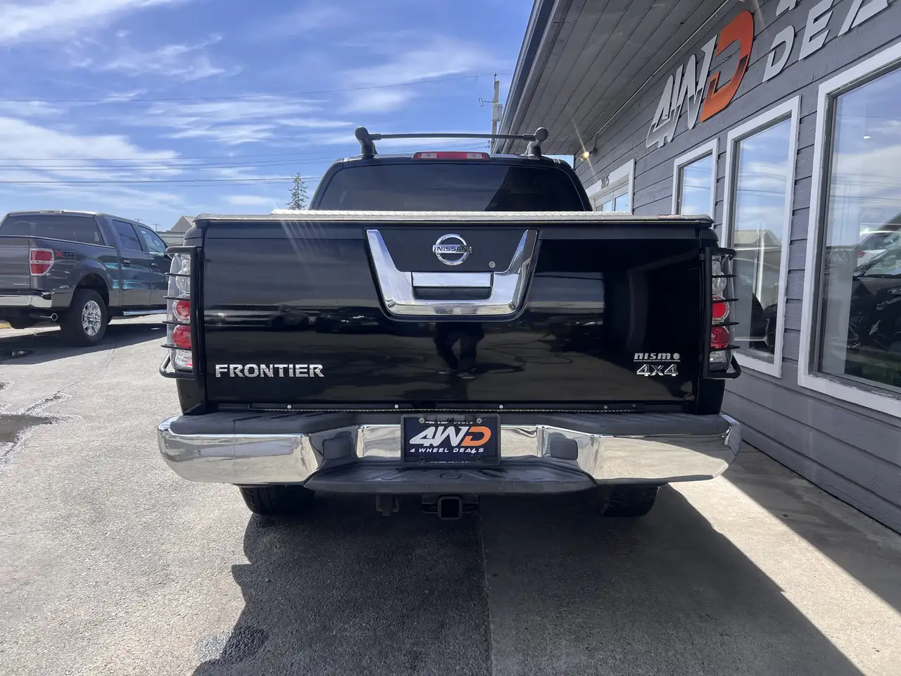 Nissan Frontier снимка Nissan Frontier