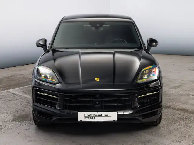Porsche Cayenne view 5