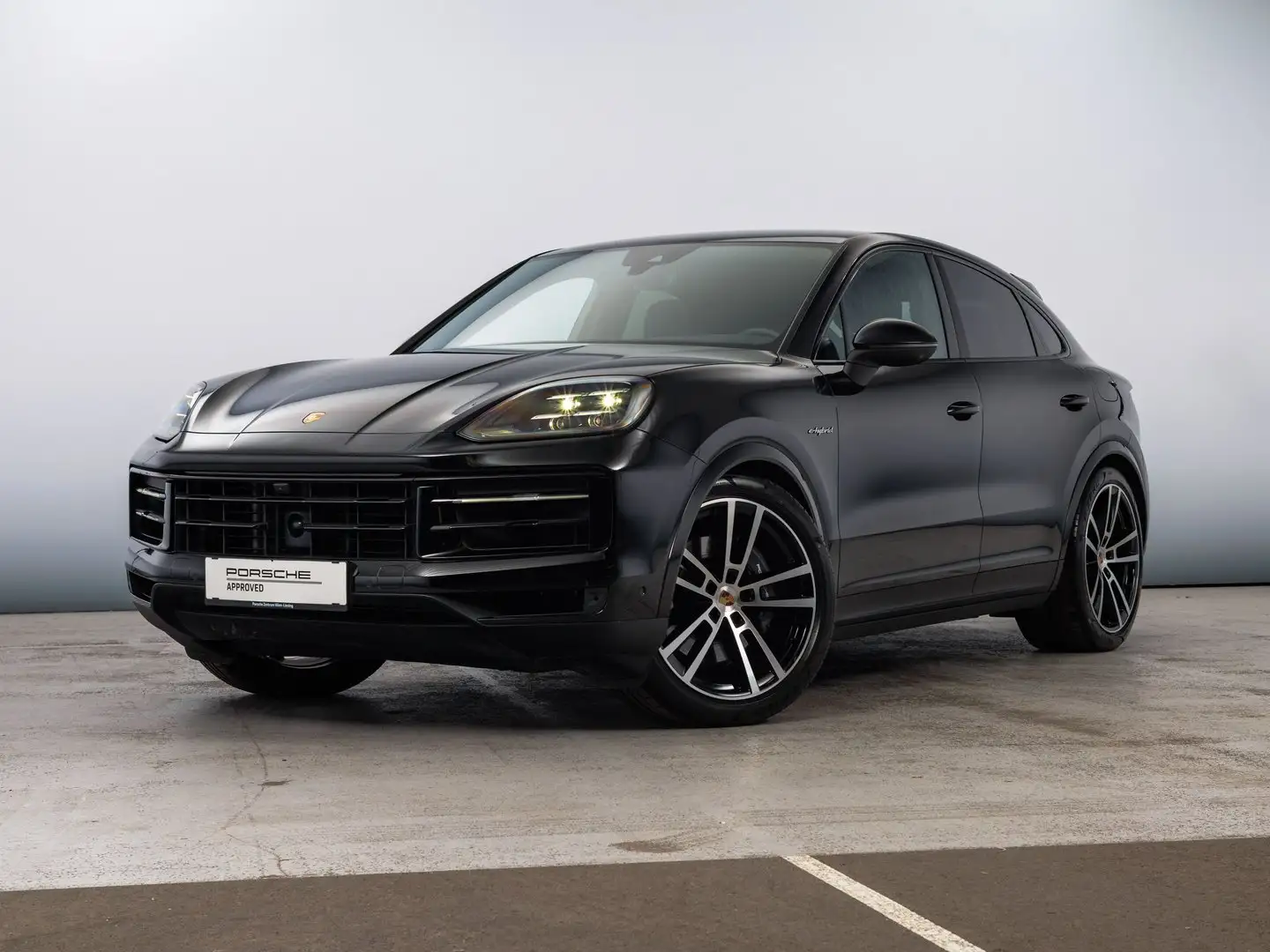 Porsche Cayenne E-Hybrid Coupé Schwarz - 1