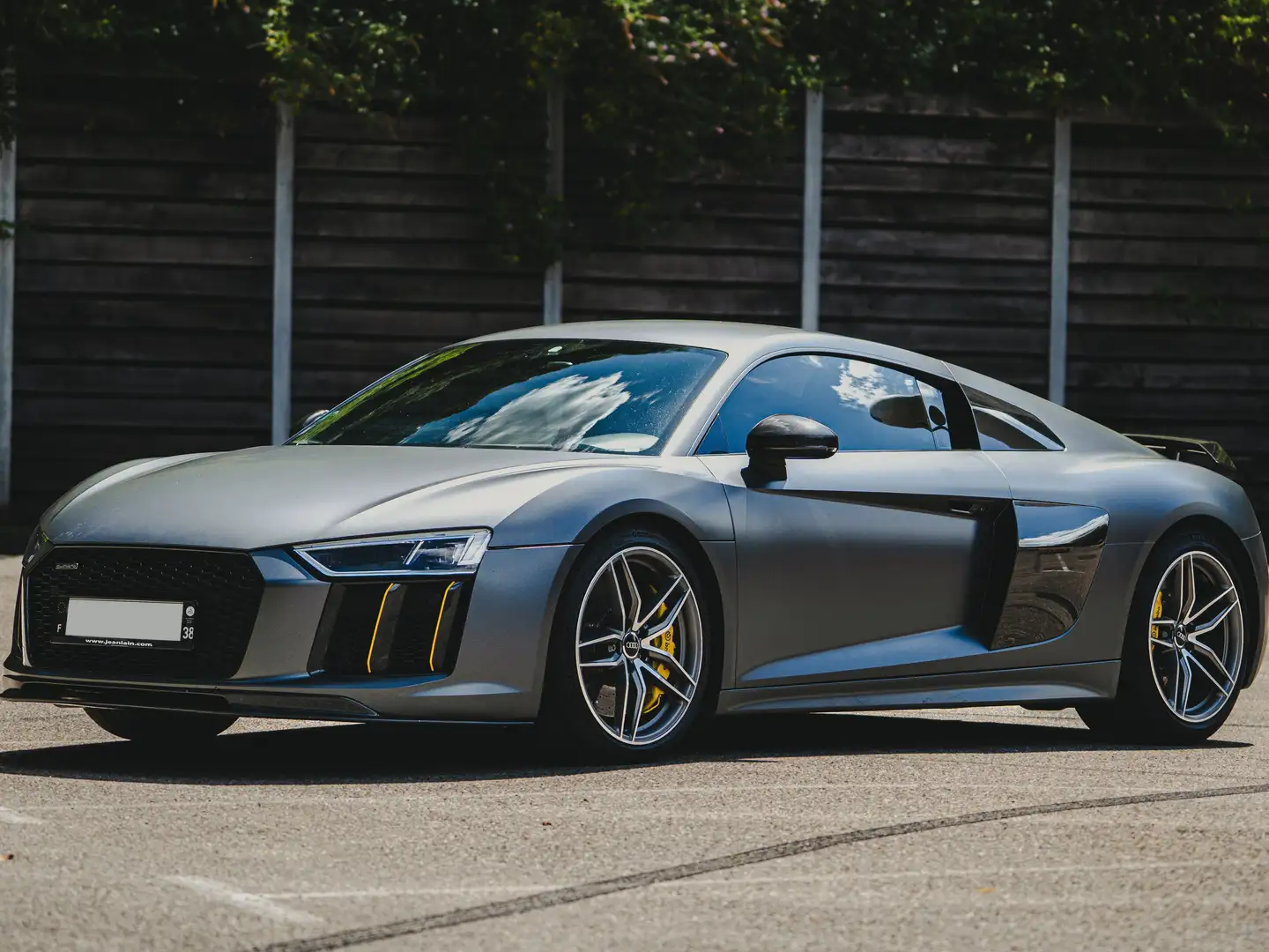Audi R8 R8 V10 Plus 5.2 FSI 610 S tronic 7 Quattro Gri - 1