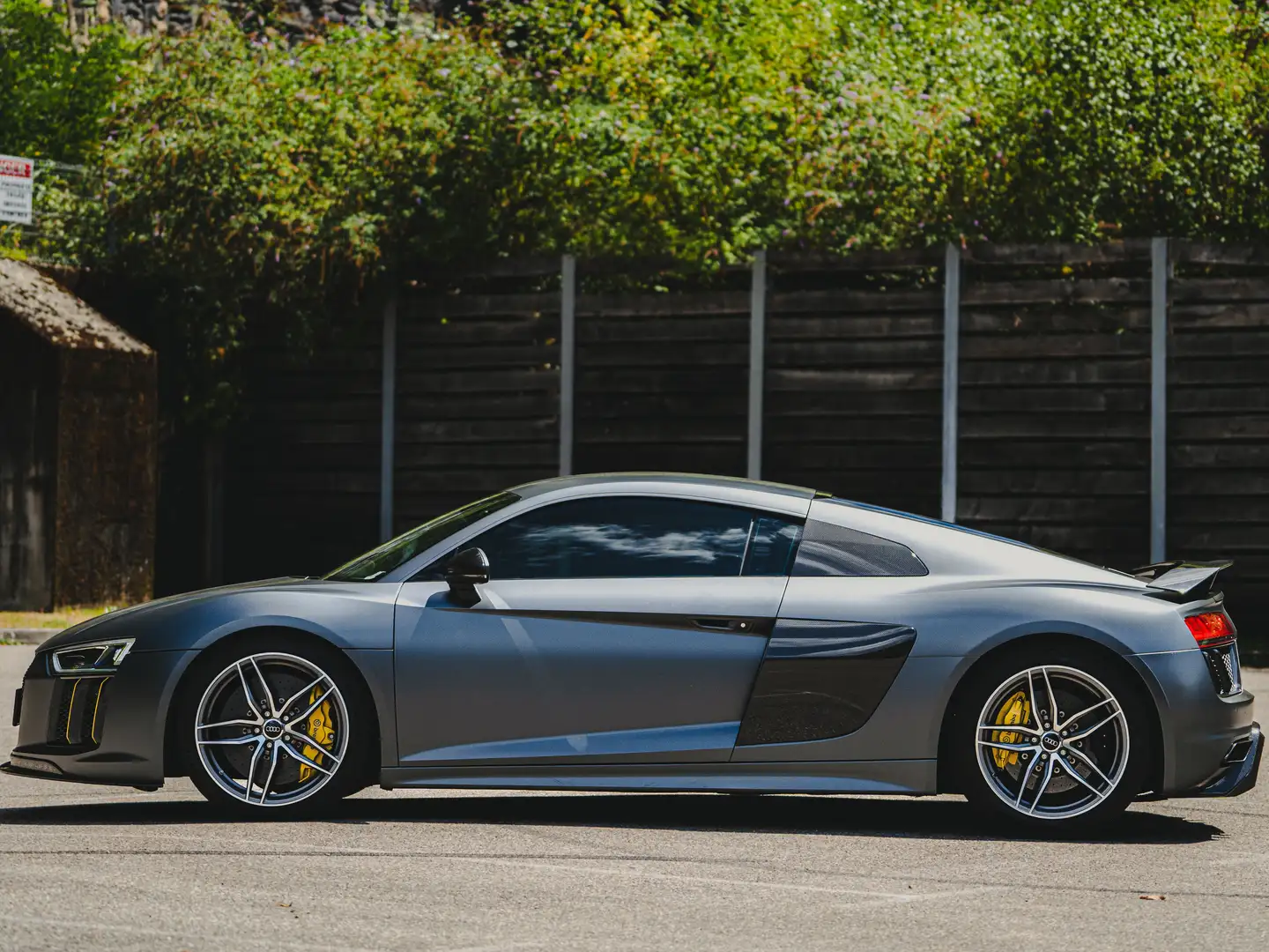 Audi R8 R8 V10 Plus 5.2 FSI 610 S tronic 7 Quattro Gri - 2
