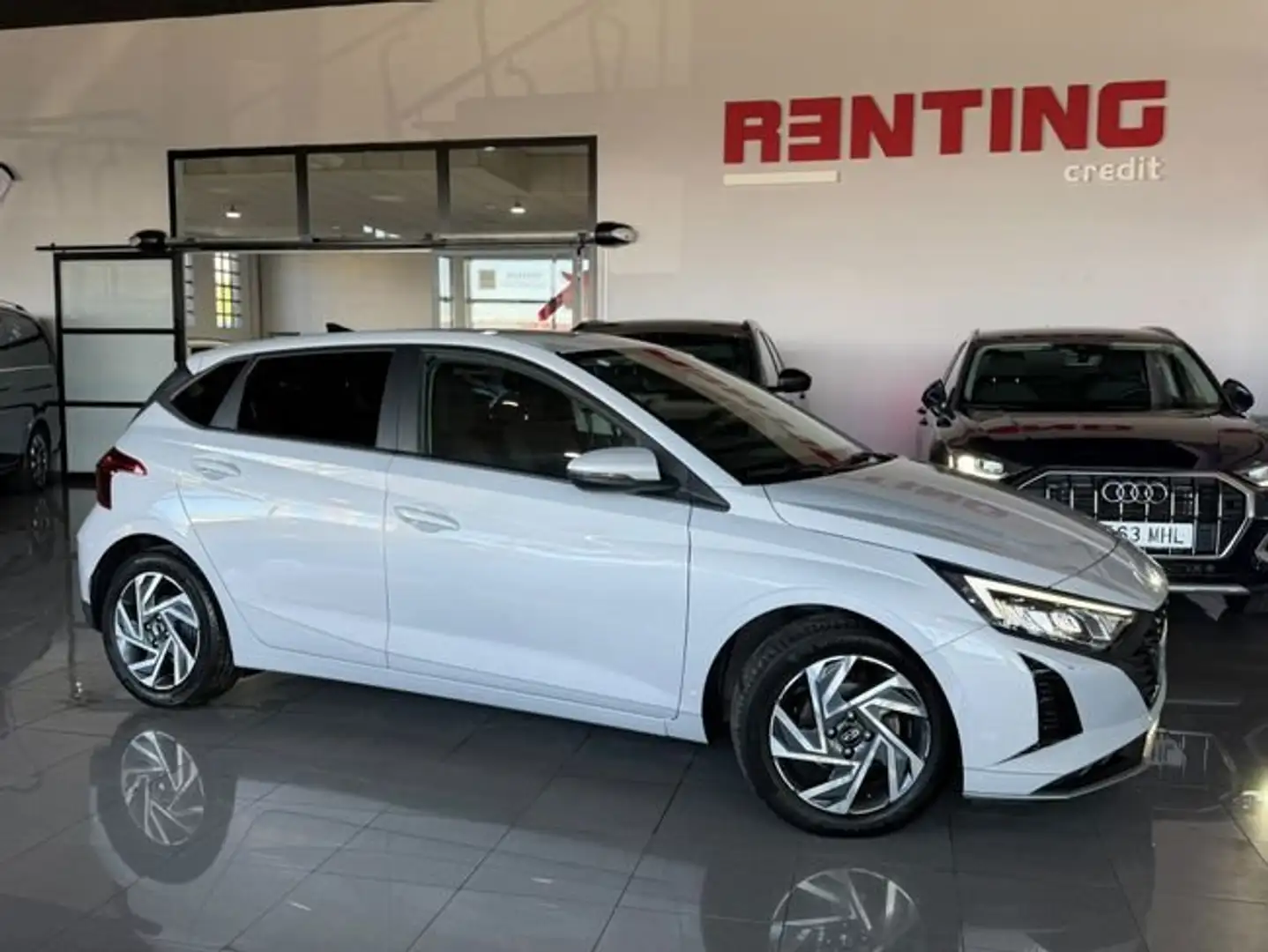 Hyundai i20 1.2 MPI Klass Gris - 2