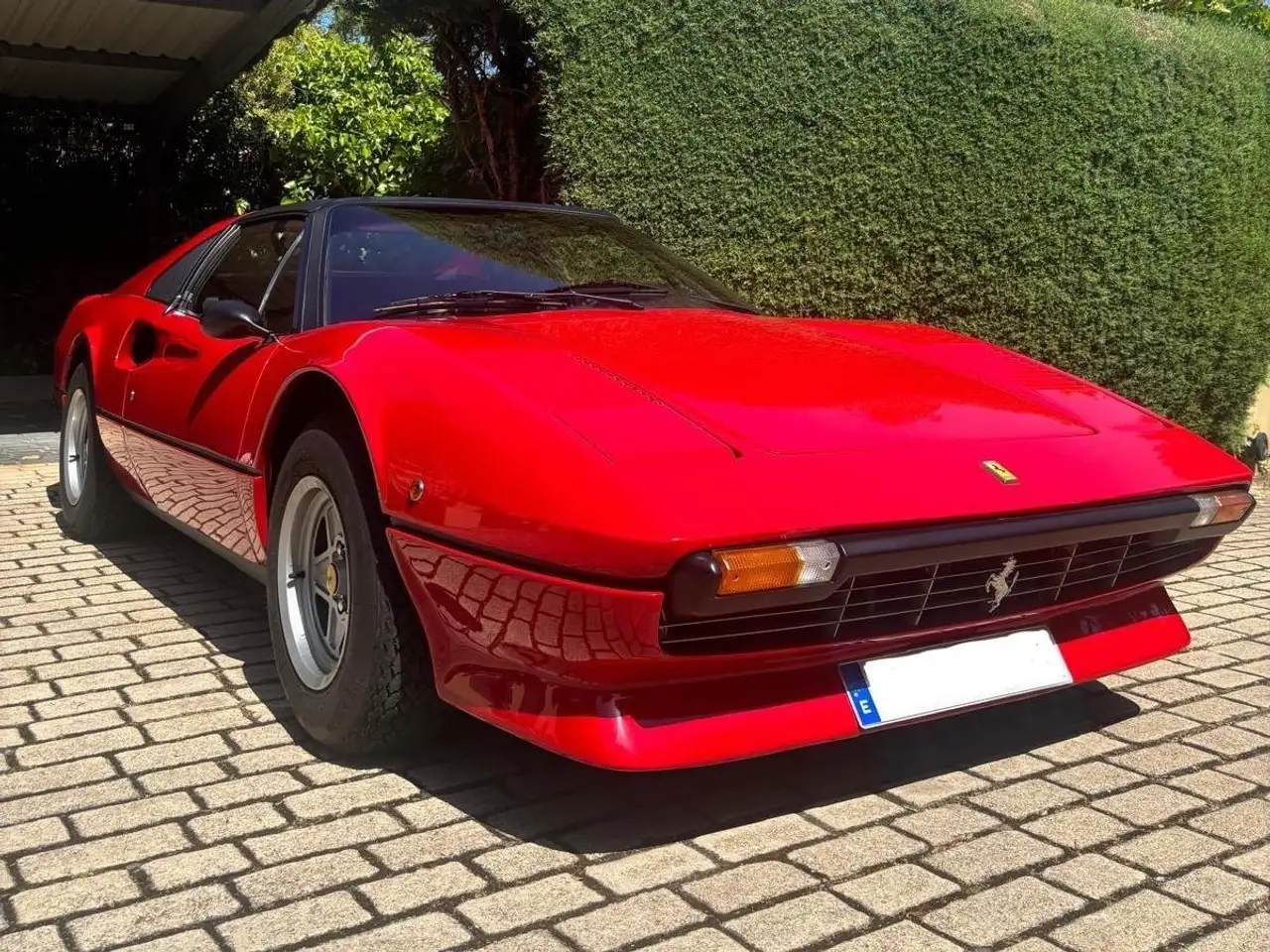 Ferrari 308 GTS (4 Carburadores), foto 4