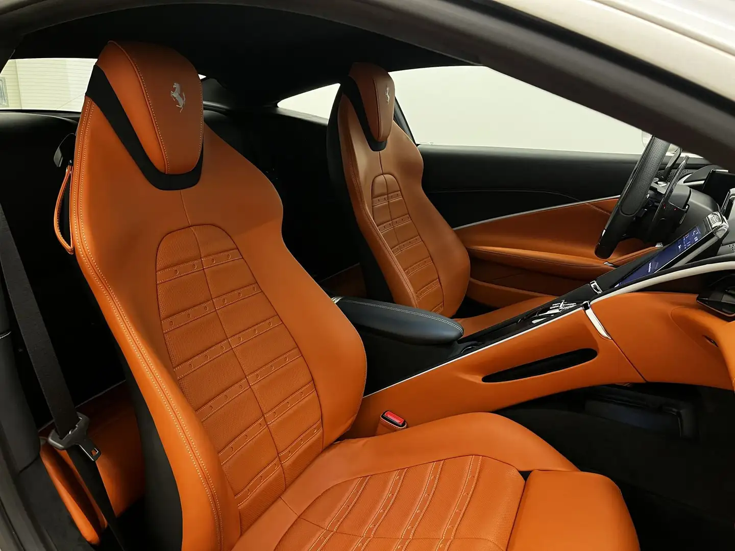 Ferrari Roma Roma Argento - 2