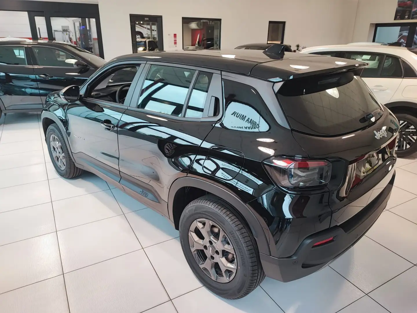 Jeep Avenger 1.2 100ch e-hybrid FWD - 2