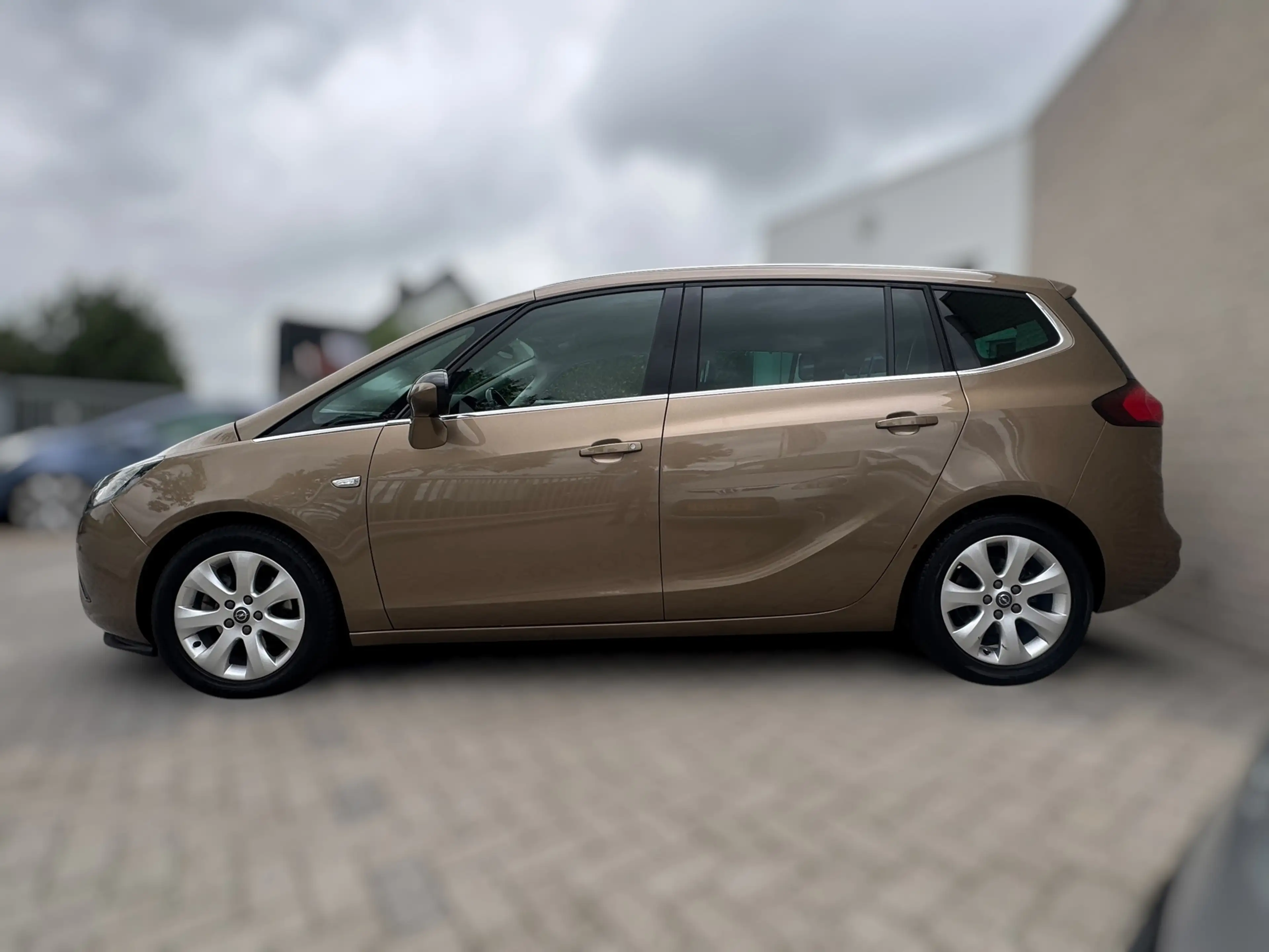 Opel Zafira Tourer 1.4 Rhythm Trekhaak / PDC / Navigatie / Climate Co — photo 4