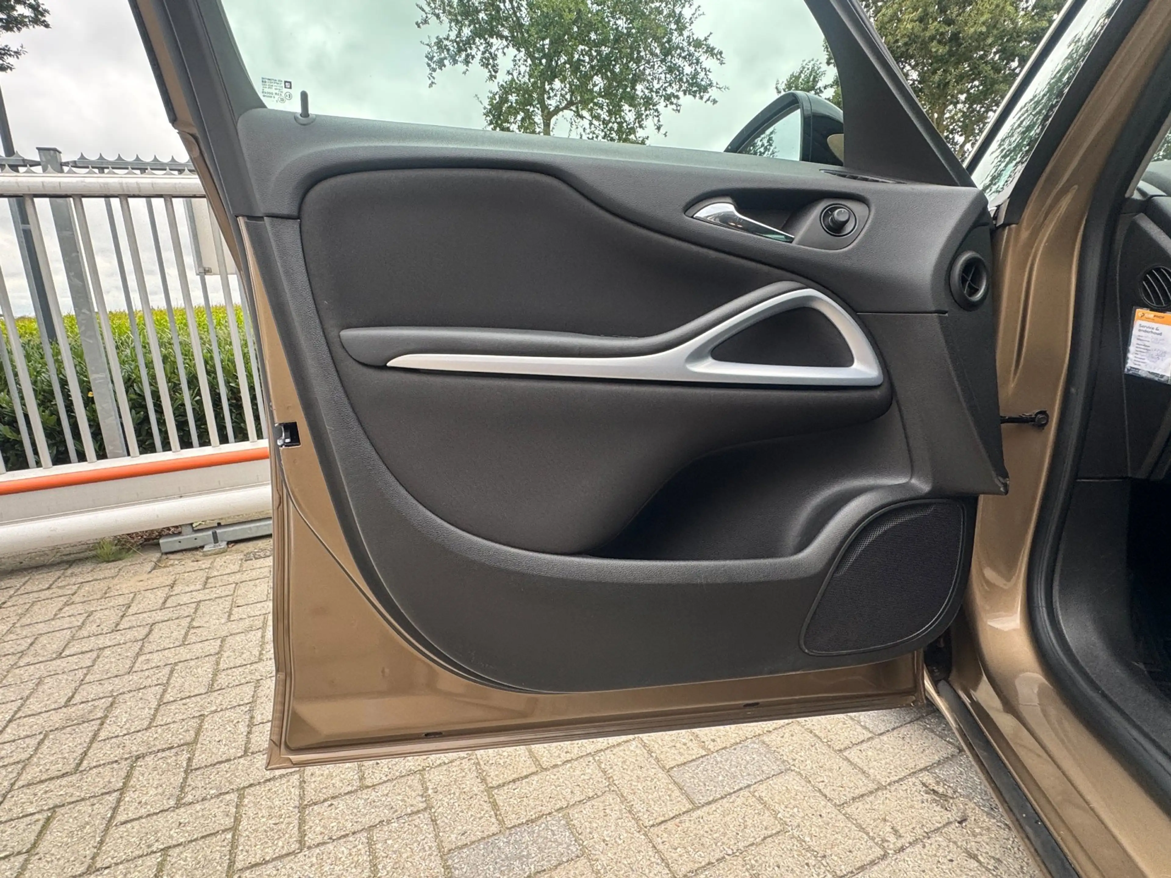 Opel Zafira Tourer 1.4 Rhythm Trekhaak / PDC / Navigatie / Climate Co — photo 9
