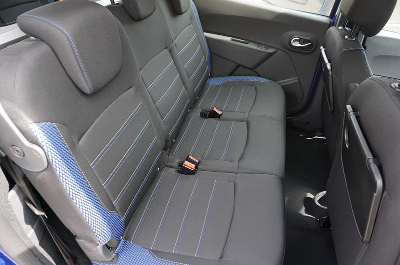 Dacia Lodgy Stepway TCe 130 7-Sitze, Navi, AHK, SHZ — photo 7