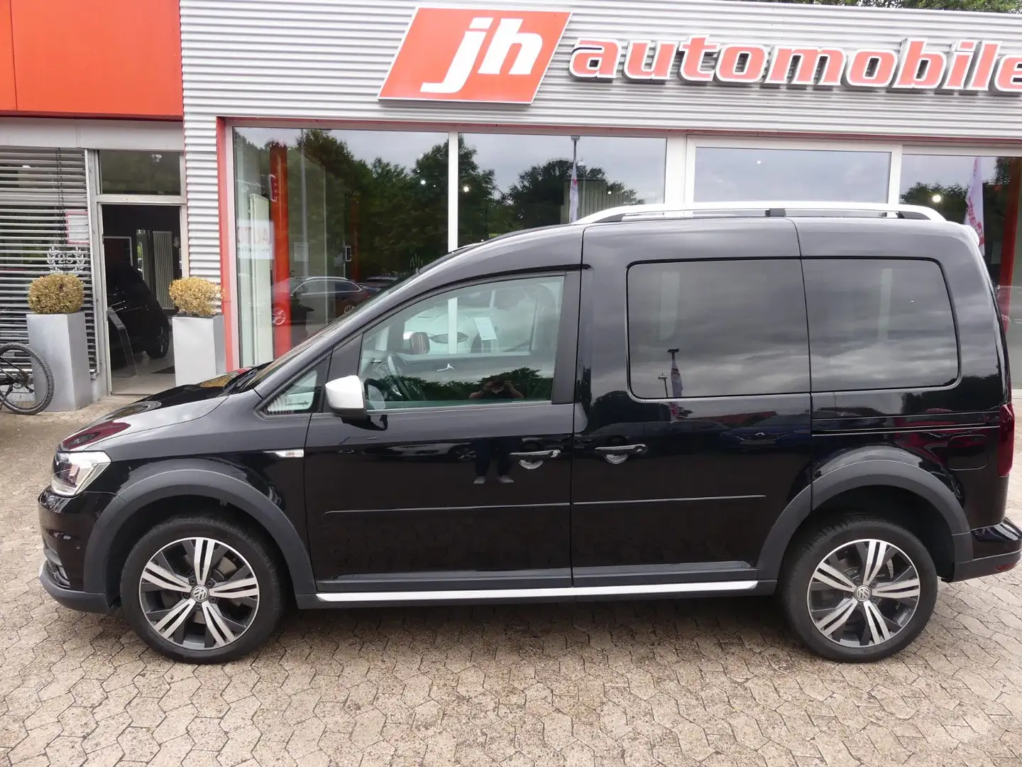 Volkswagen Caddy Alltrack 4Motion DSG Standhzg*AHK*Xenon Noir - 2