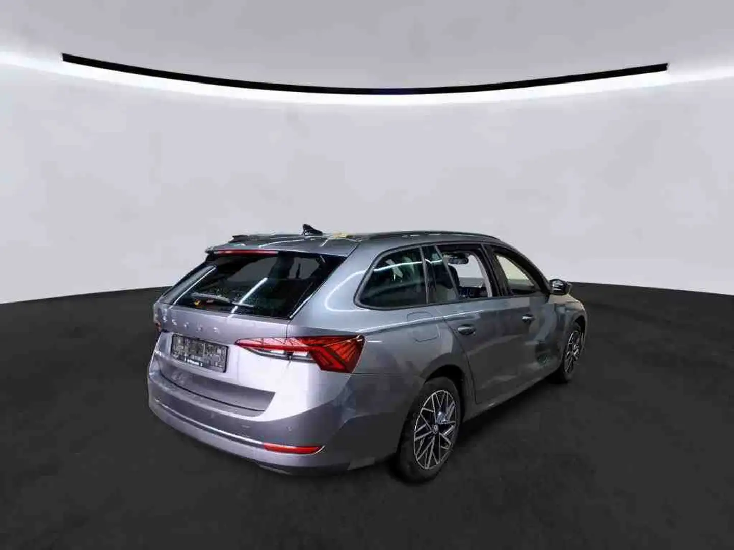 Skoda Octavia Combi Clever2.0 TDI DSG / Standh., AHK Grau - 2