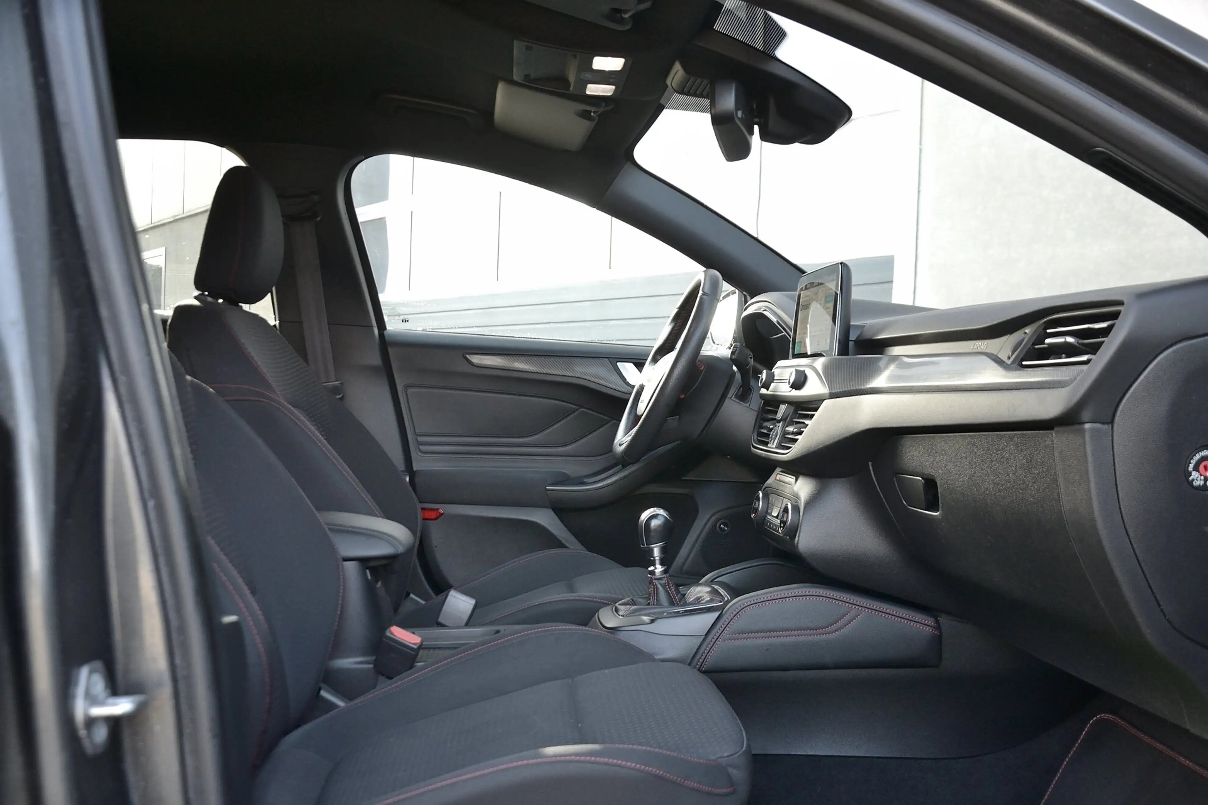 Ford Focus Wagon 1.0 EcoBoost ST Line Business | ACC | Winter — photo 10