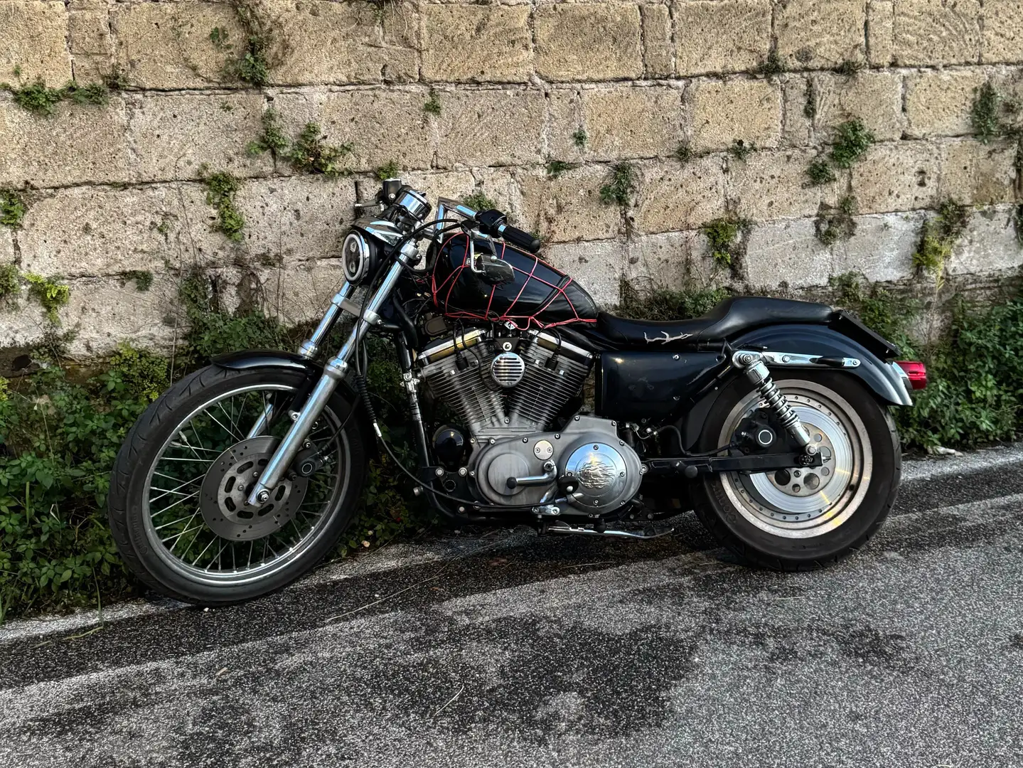 Harley-Davidson Sportster 883 XLH Nero - 1