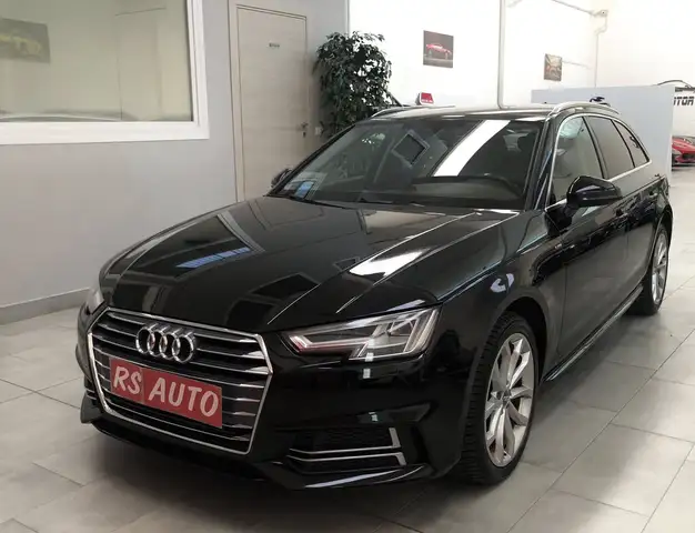 Audi A4 Avant 35 2.0 tdi S LINE 150cv * FRECCIA DIN * IVA