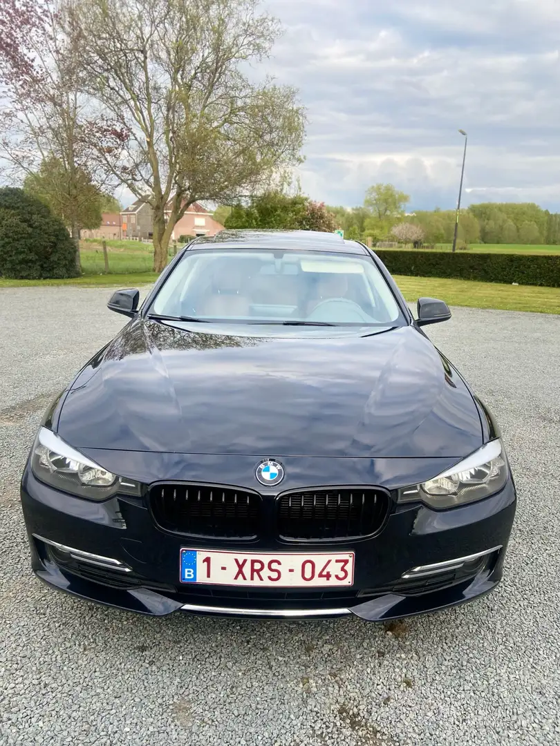 BMW 316 316i Aut. Luxury Line Zwart - 1