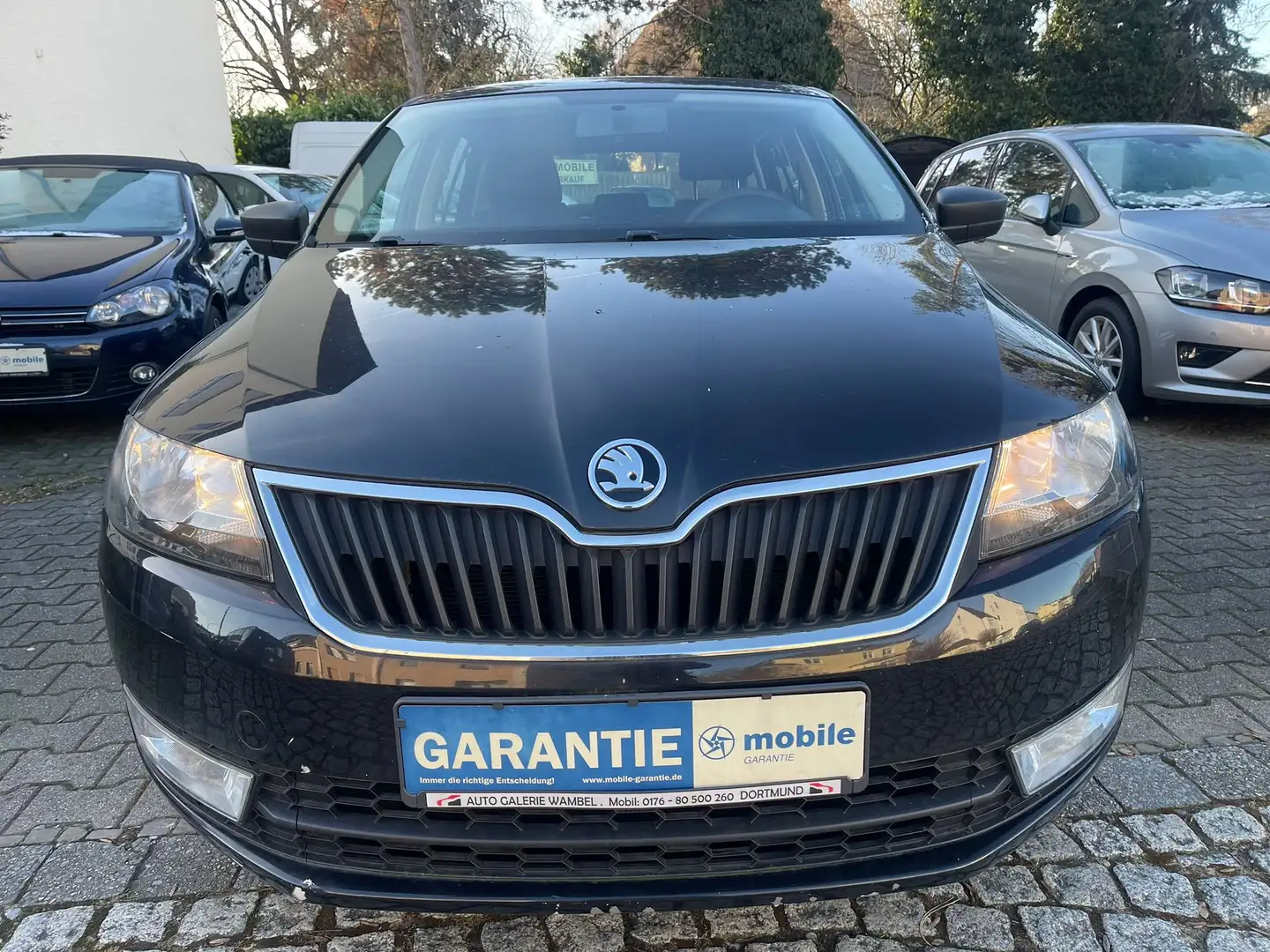 Skoda Rapid/Spaceback *STEUERKETTE-ÖL-FILTER-TÜV-NEU* Schwarz - 1