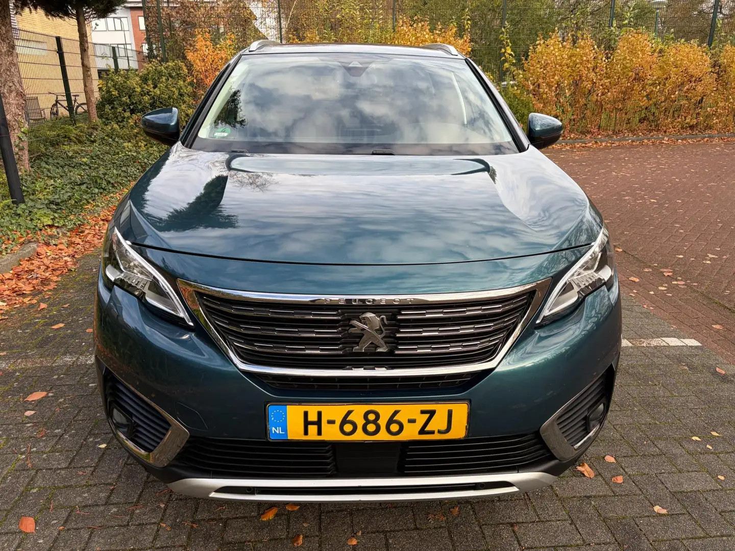Peugeot 5008 1.2 PureTech Blue Lease Premium / Automaat / 7-Per Groen - 2