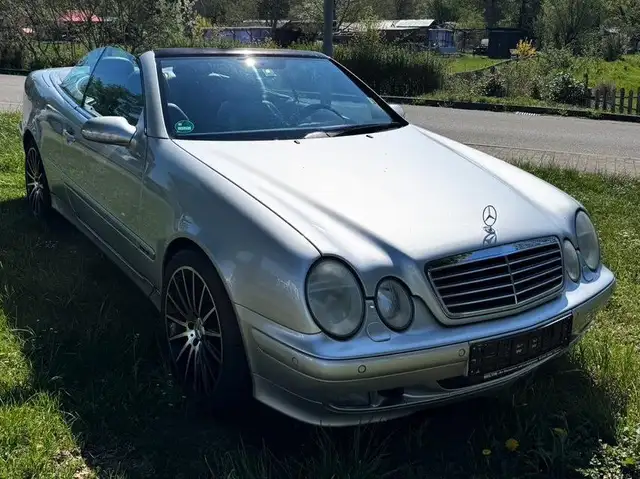 Mercedes-Benz CLK 320 Cabrio Avantgarde Final Edition