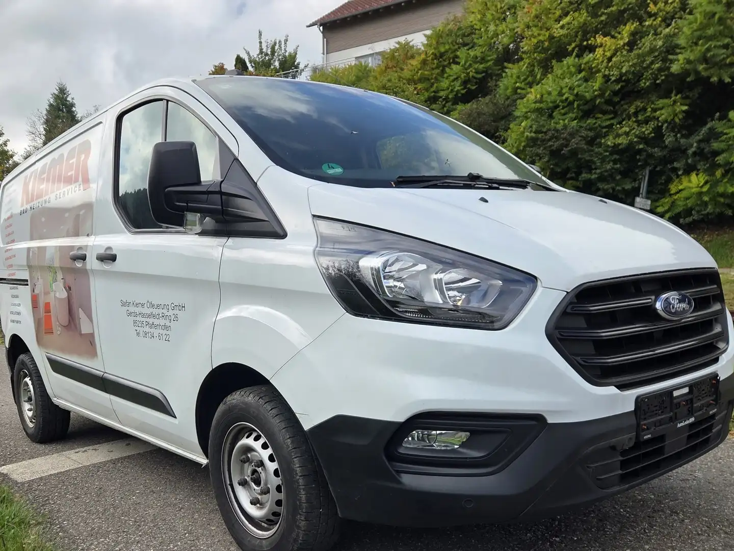 Ford Transit Custom Weiß - 1