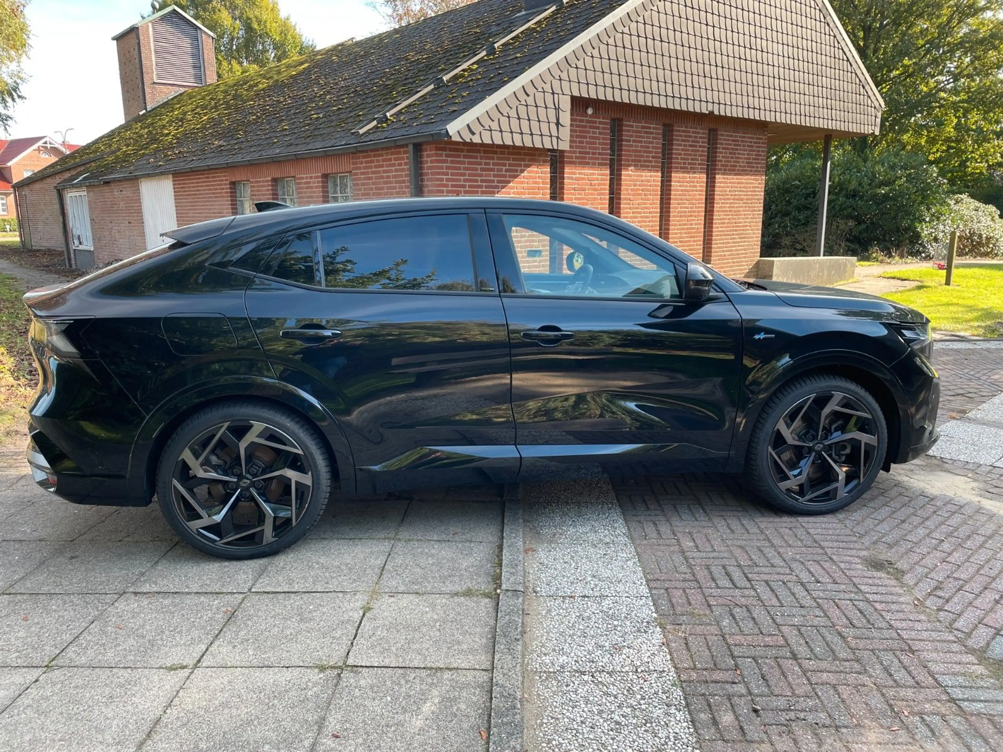 Renault Rafale 300 E-Tech Hyper Hybrid 4x4 Atelier Alpin — photo 11